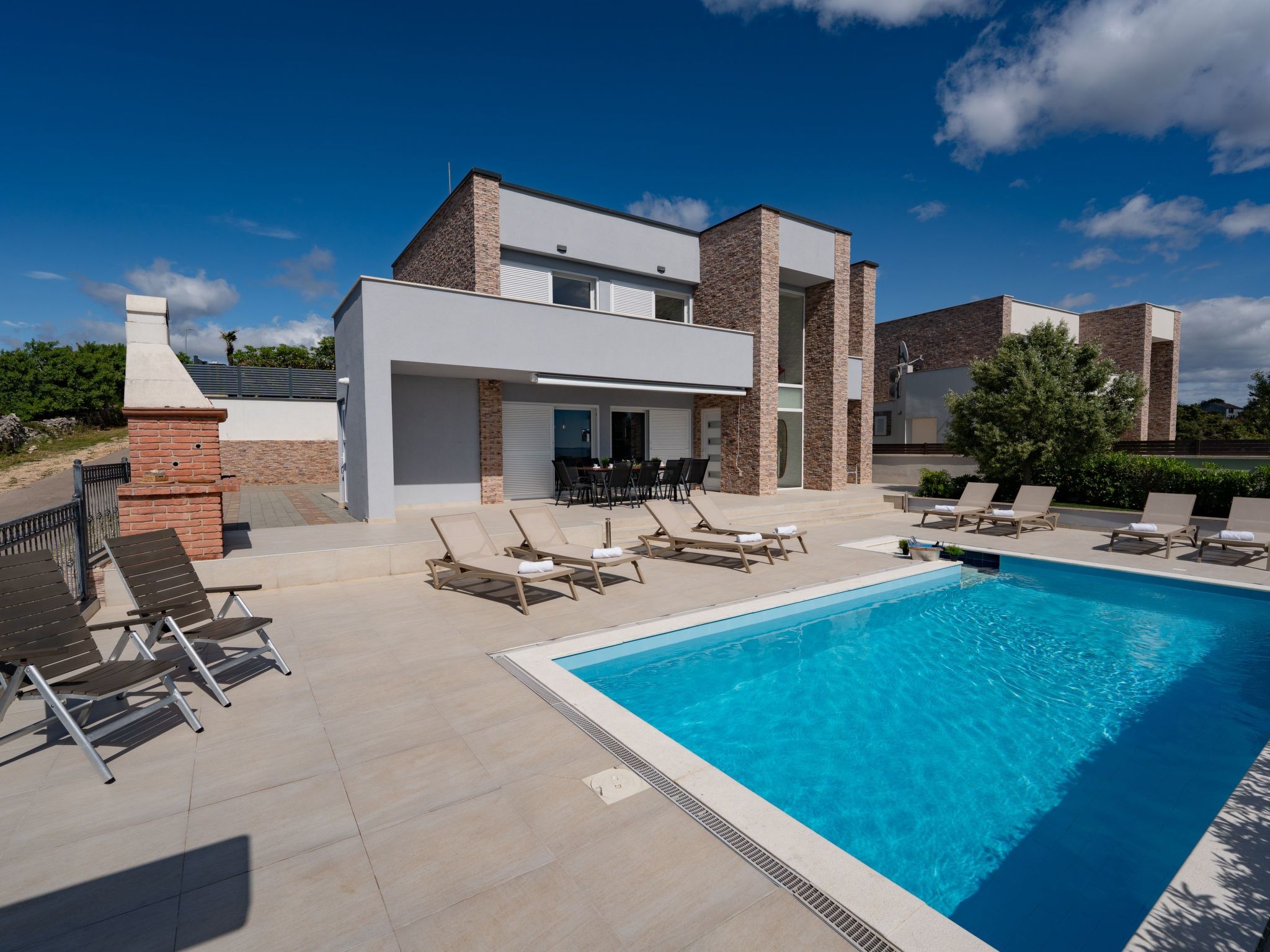 Luxuriöse Villa Royal I mit privatem Pool-Image-tags.info