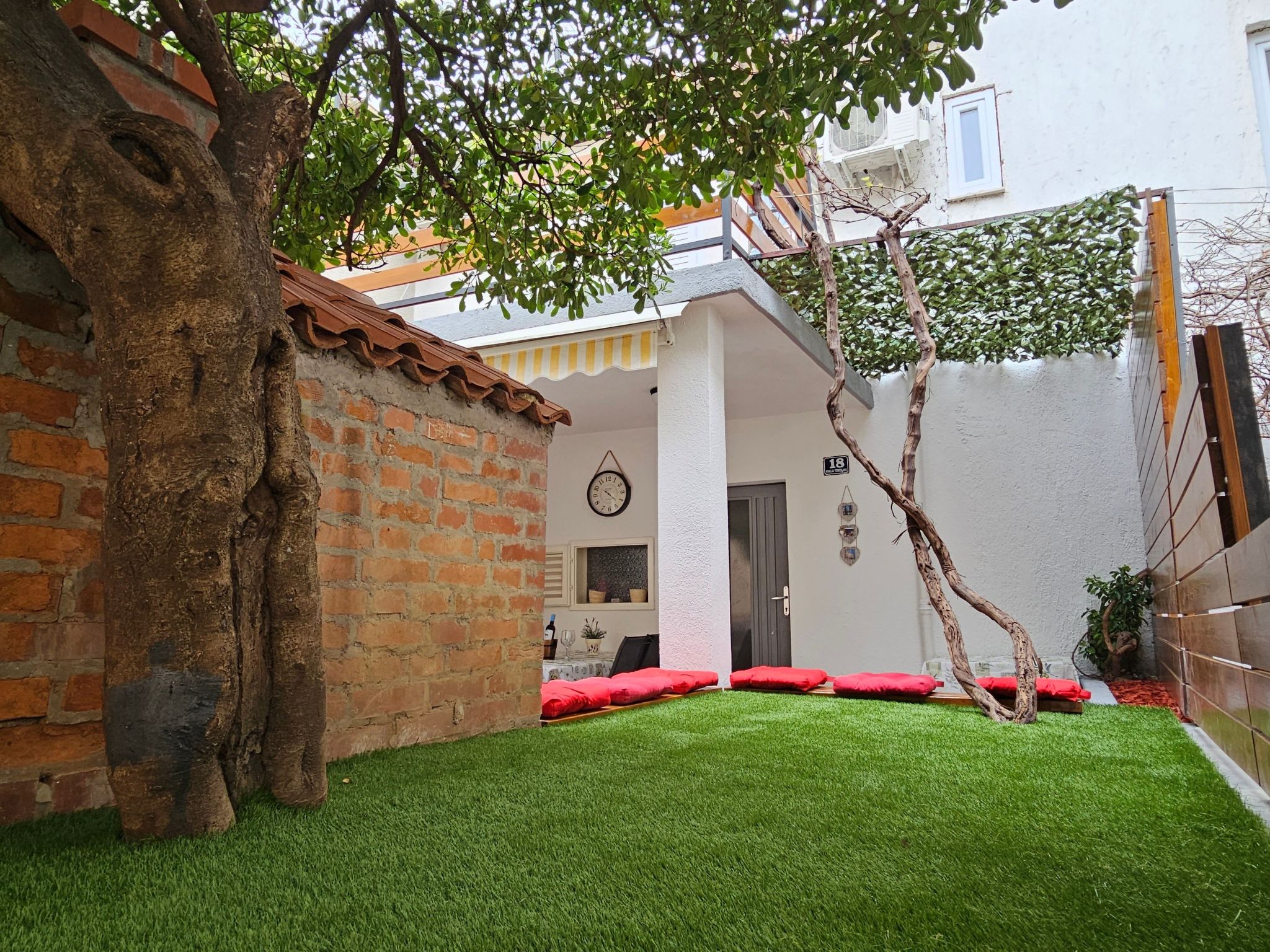 Klarisa-Image-tags.info