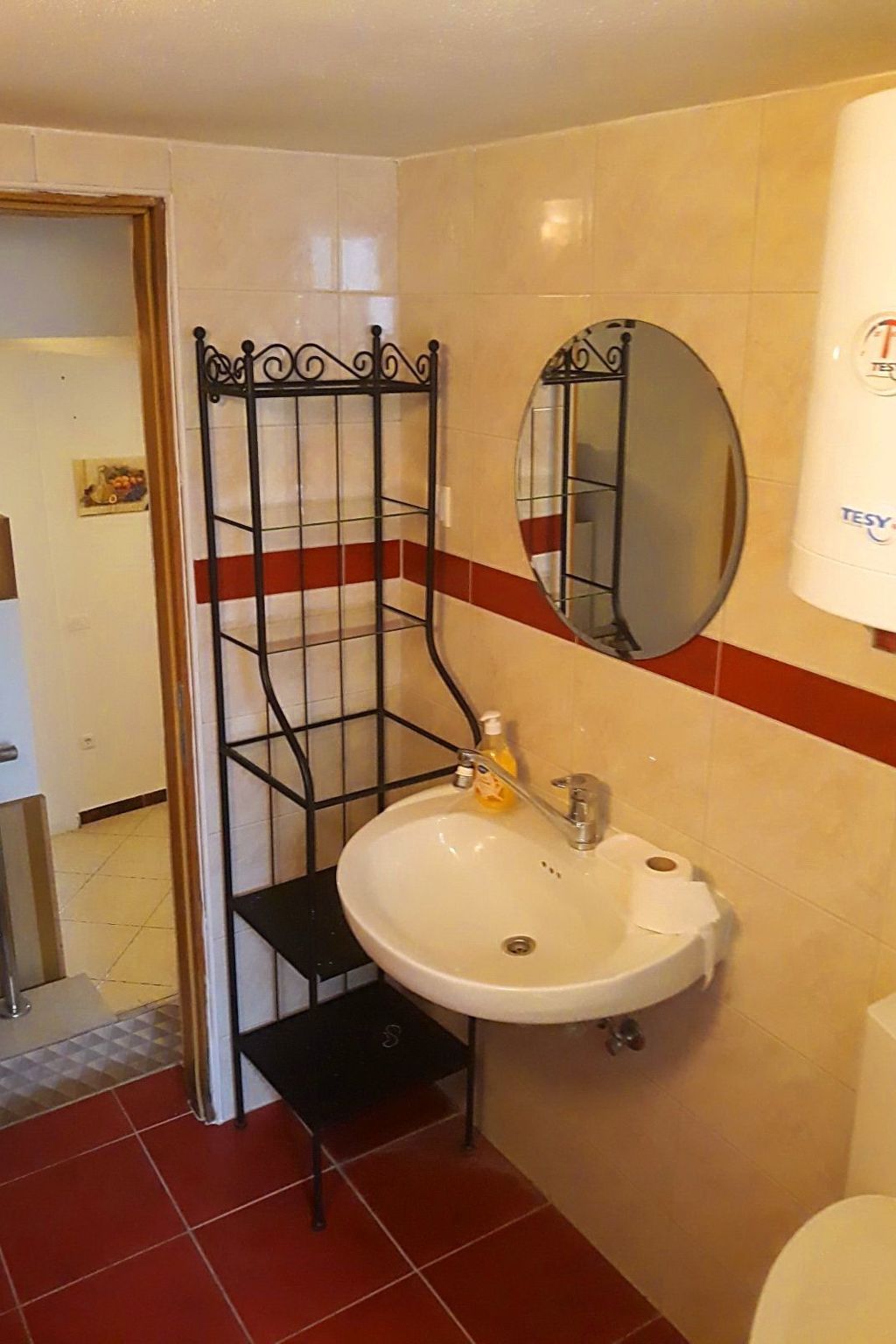 Für 2 Personen  + 1 Kind ca. 40 m&sup2; in Zubovici, Adriaküste Kroatien (Kroat-Drinnen