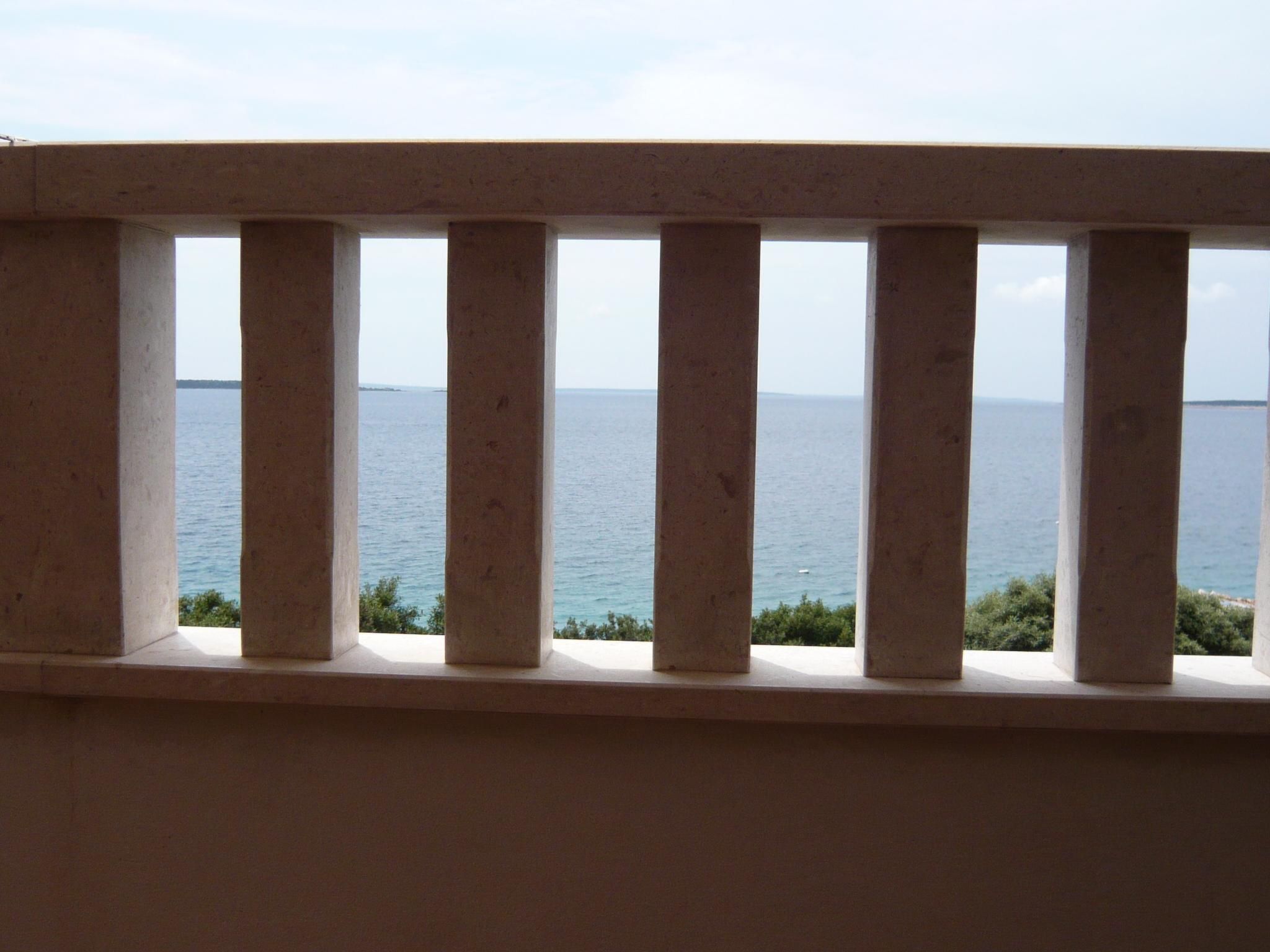 Mia Mandre für vier Personen-Image-tags.info