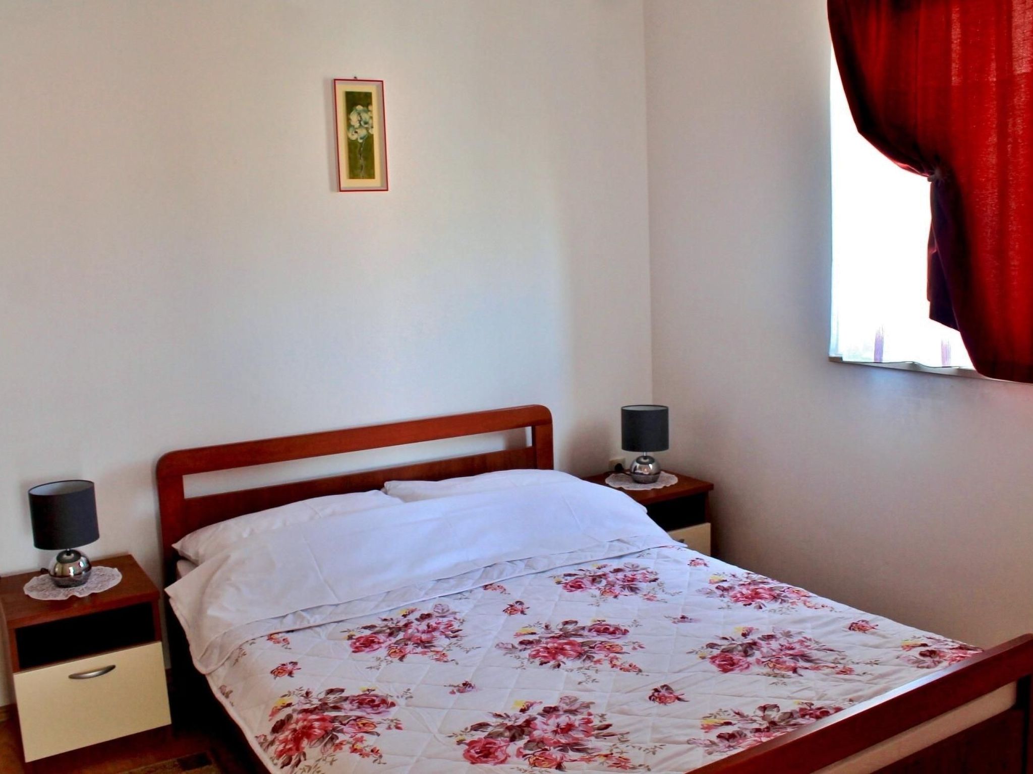 "Gubo2" mit Blick auf das Wasser-Binnen