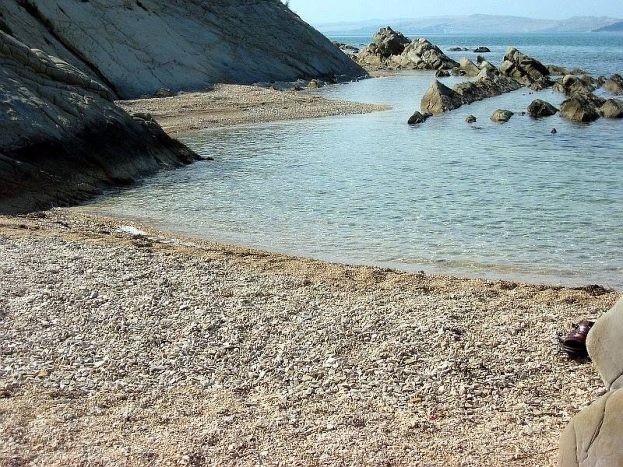 "Gubo2" mit Blick auf das Wasser-Binnen