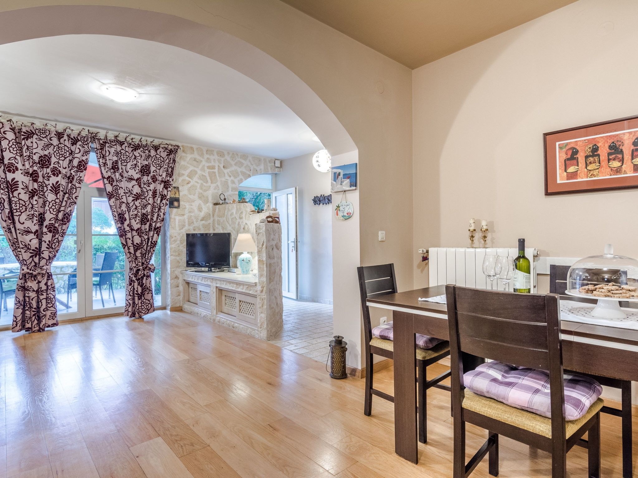 "Jeger" mit Terrasse-Inside