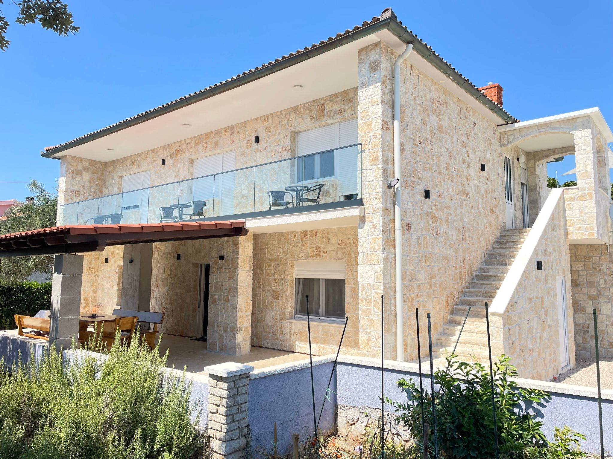 Stonehouse-Pag-Image-tags.info