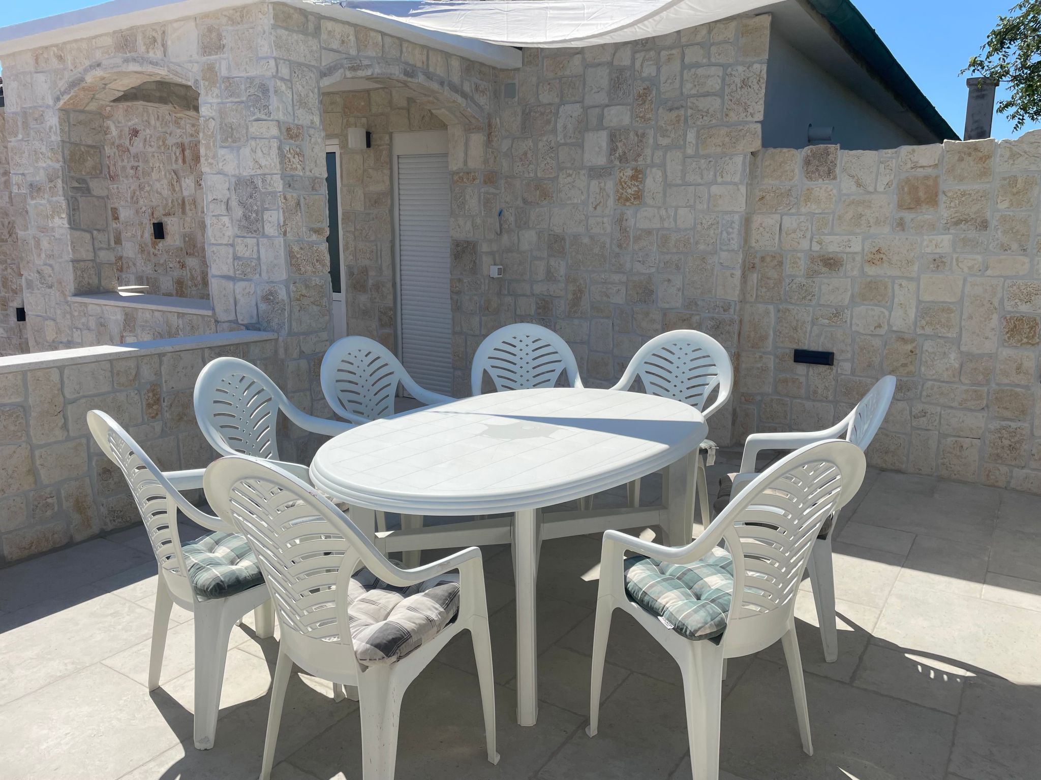 Stonehouse-Pag-Image-tags.info