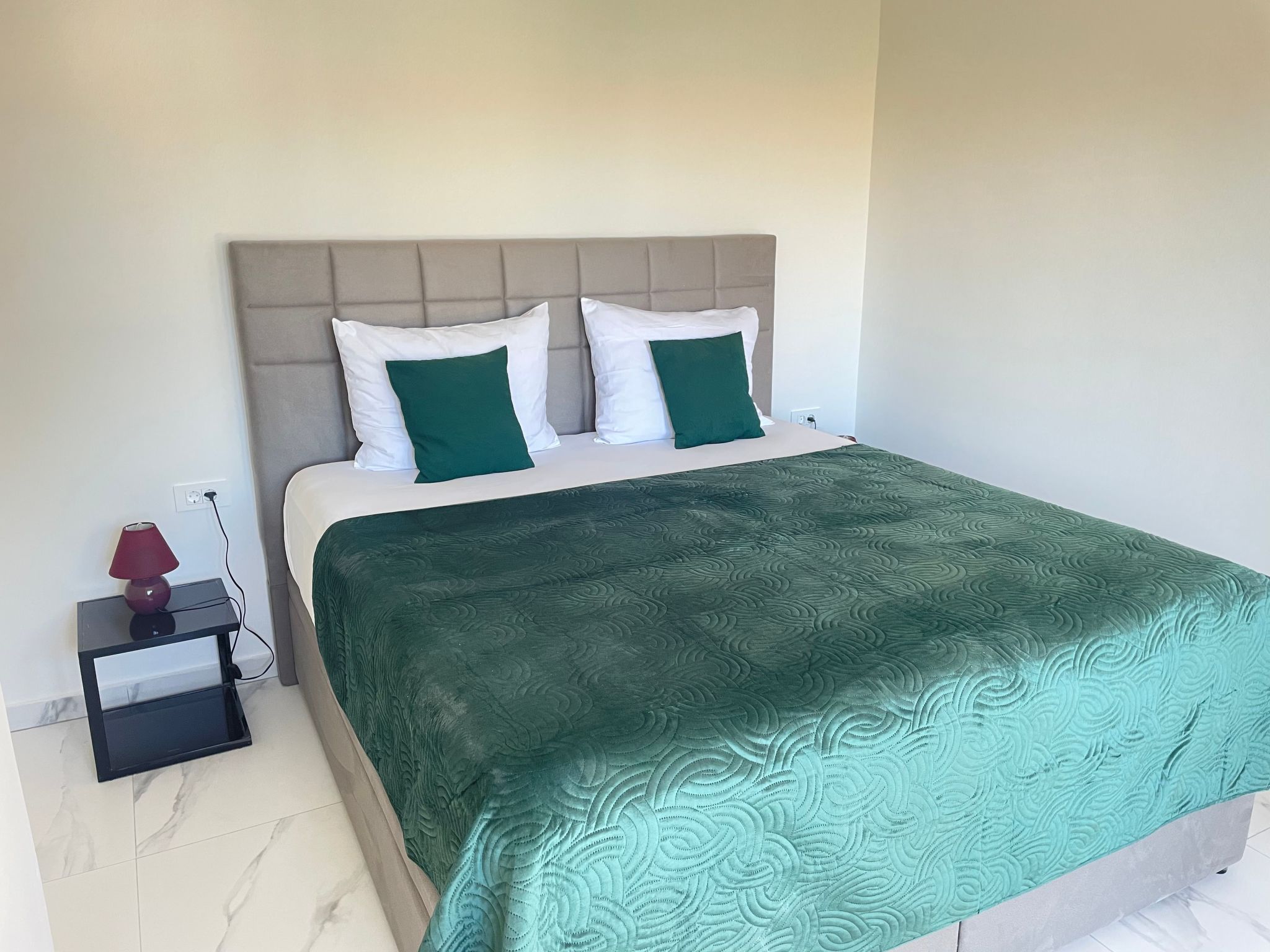 Stonehouse-Pag-Image-tags.info