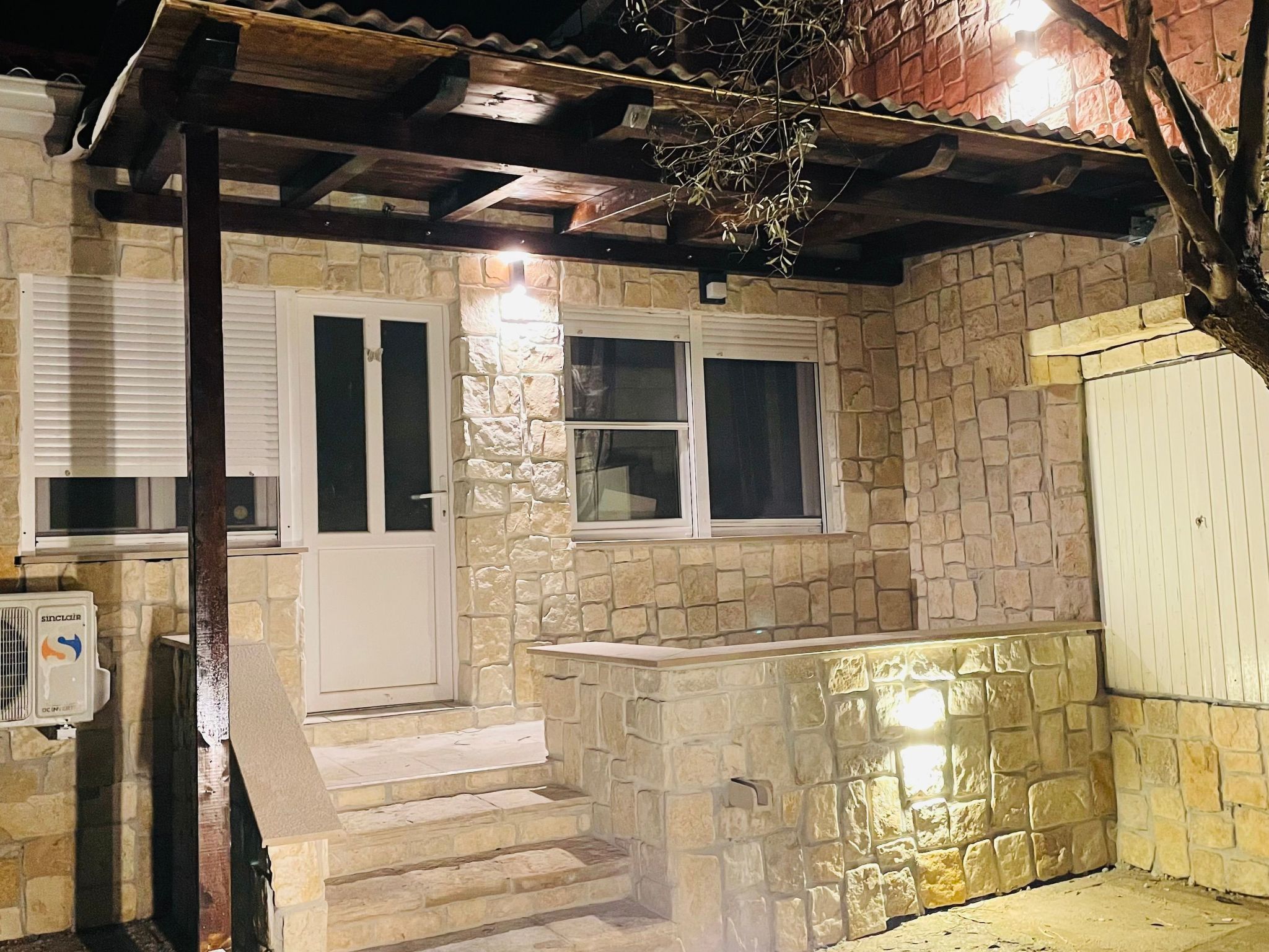 Stonehouse-pag-Image-tags.info