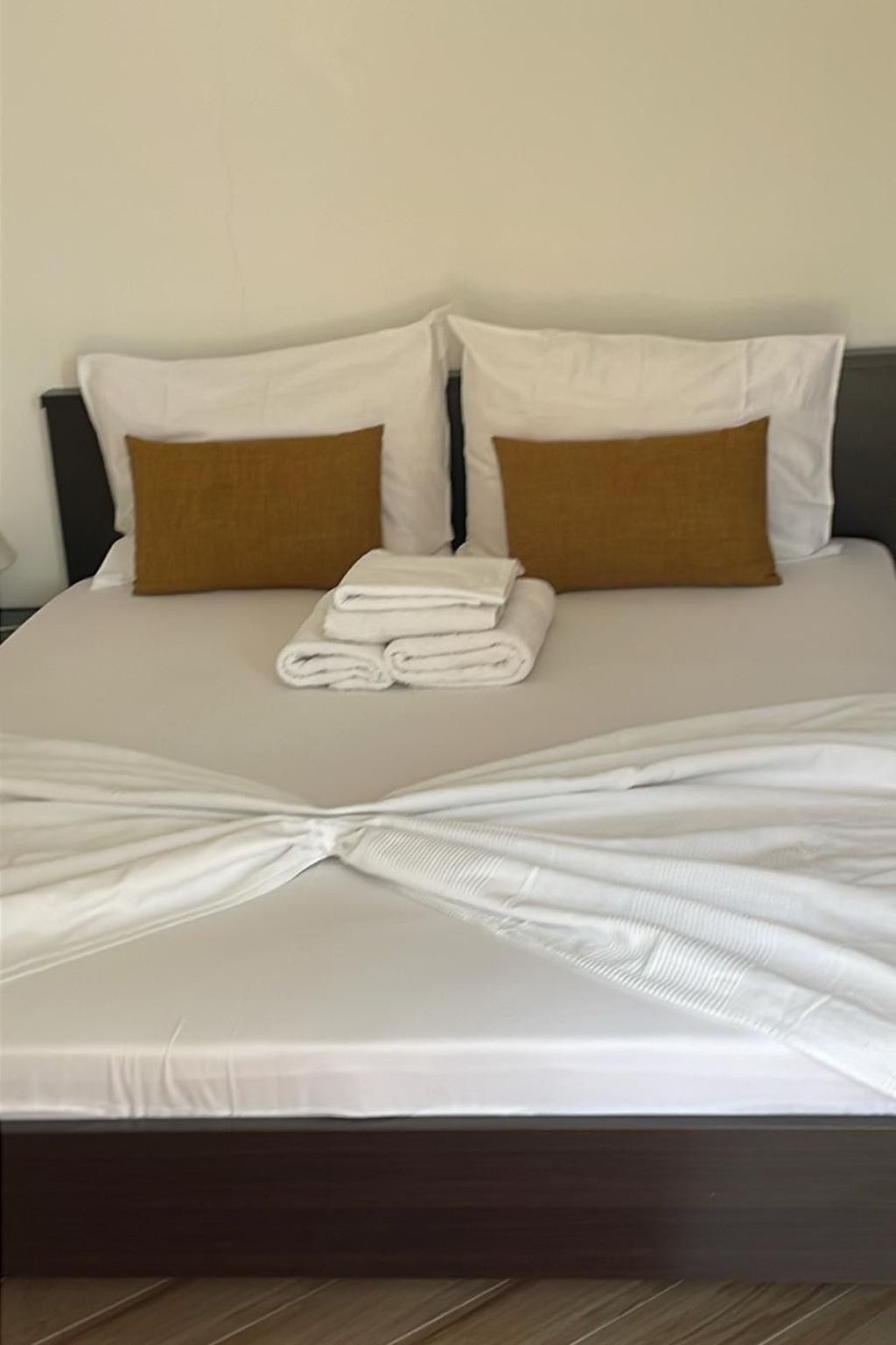 Stonehouse-pag-Image-tags.info