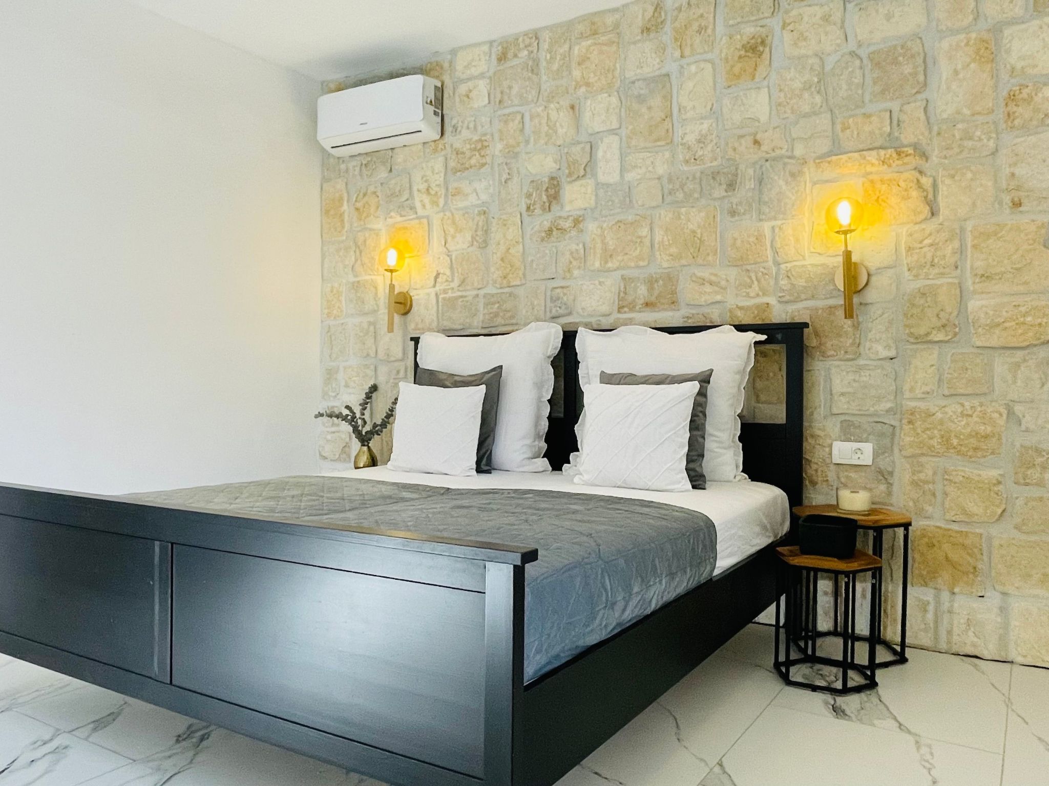 Stonehouse-Pag-Image-tags.info