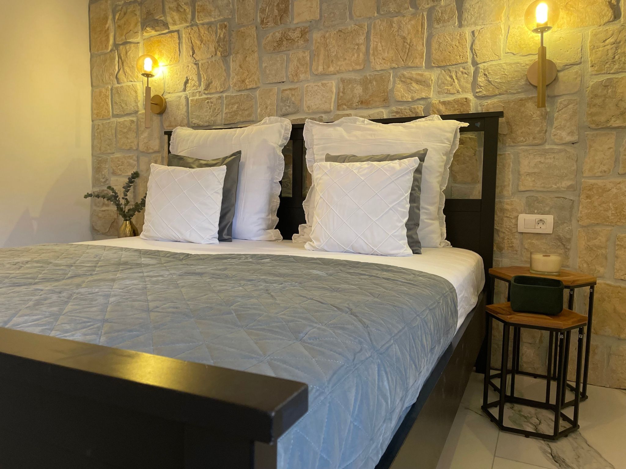 Stonehouse-Pag-Image-tags.info