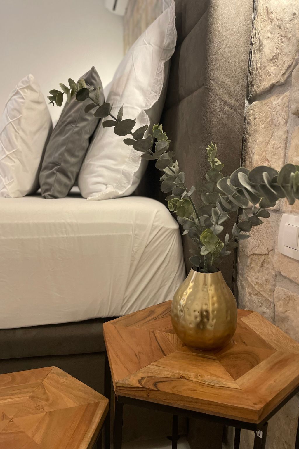 Stonehouse-Pag-Image-tags.info