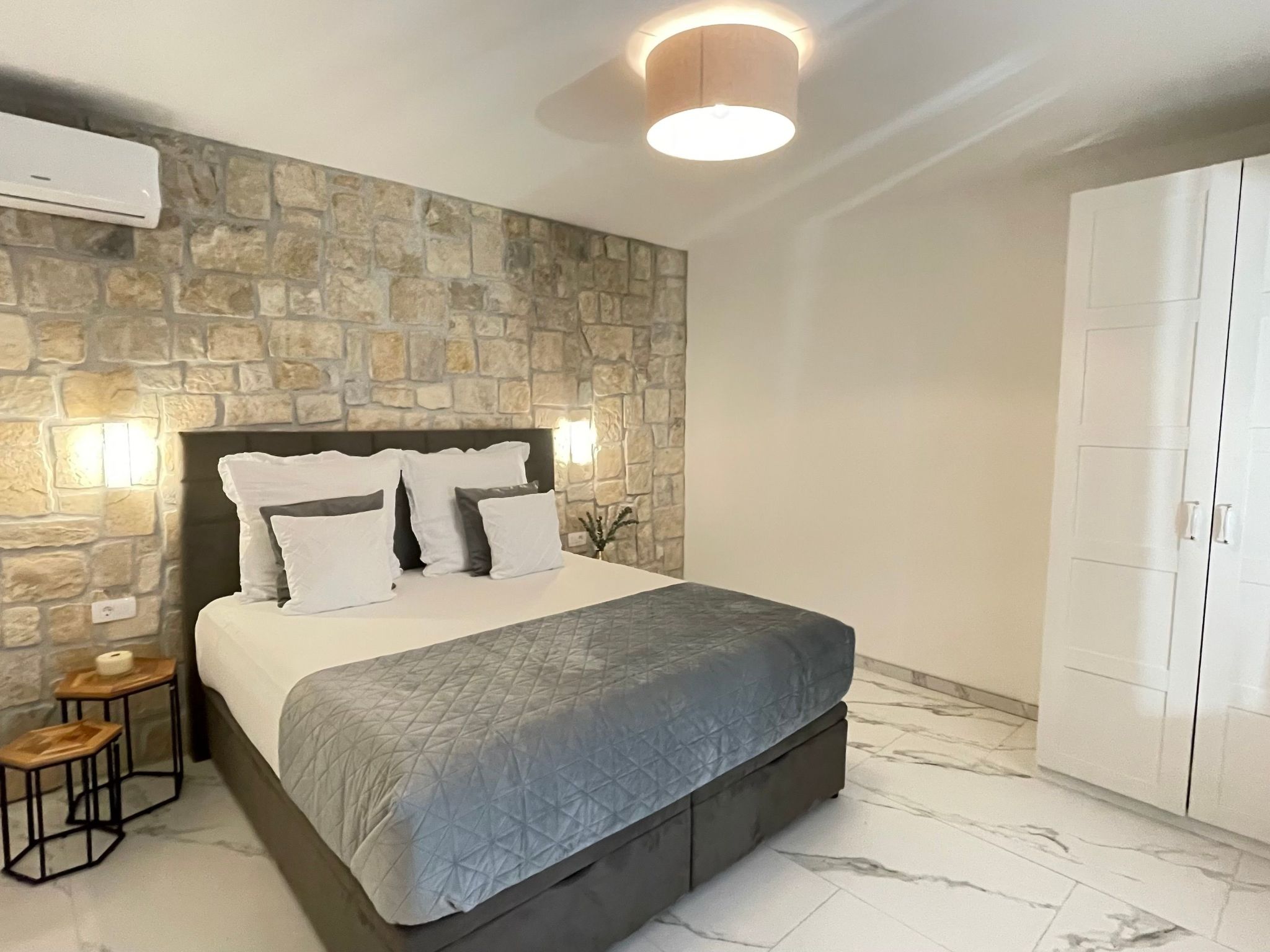 Stonehouse-Pag-Image-tags.info