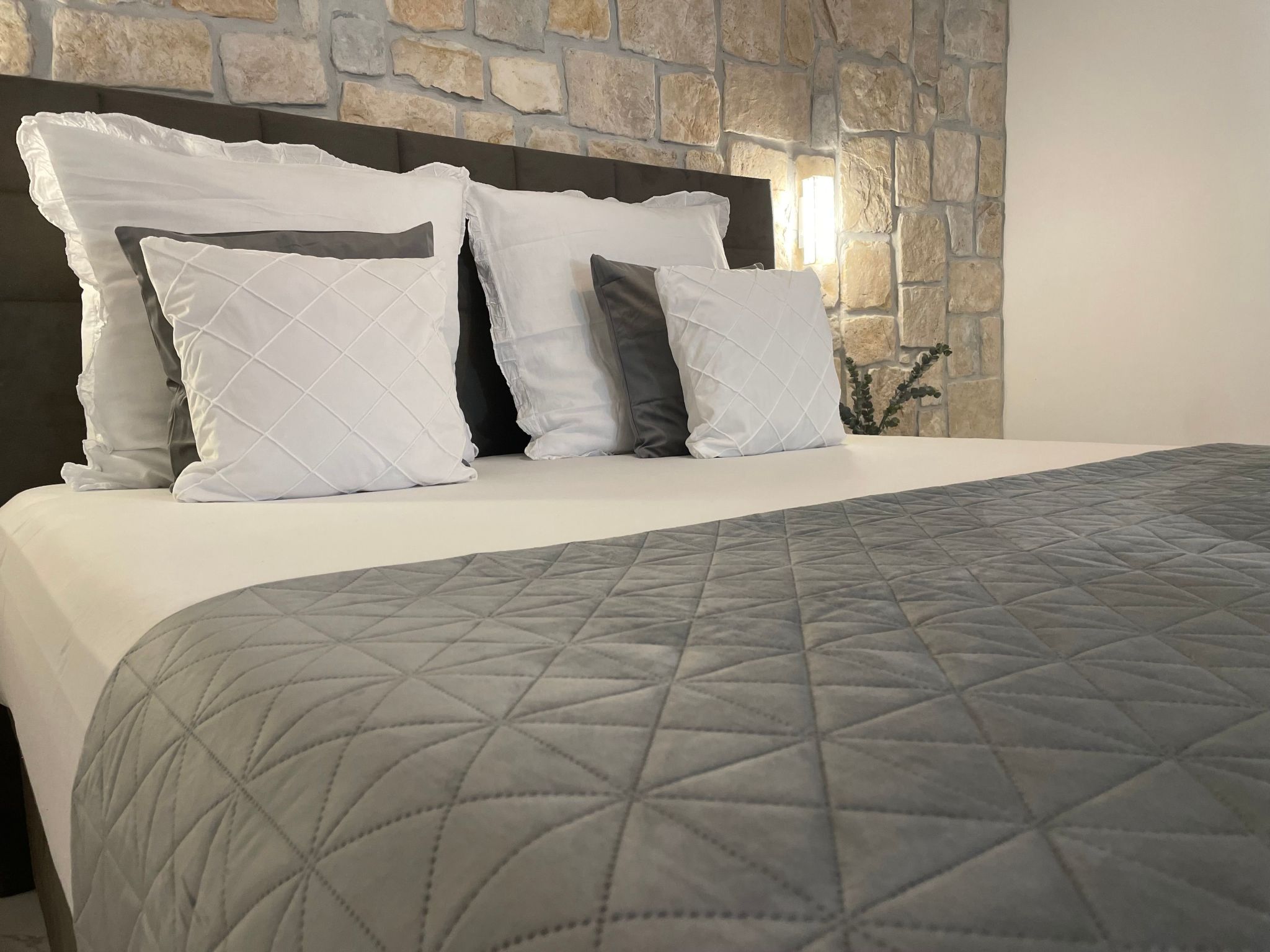 Stonehouse-Pag-Image-tags.info