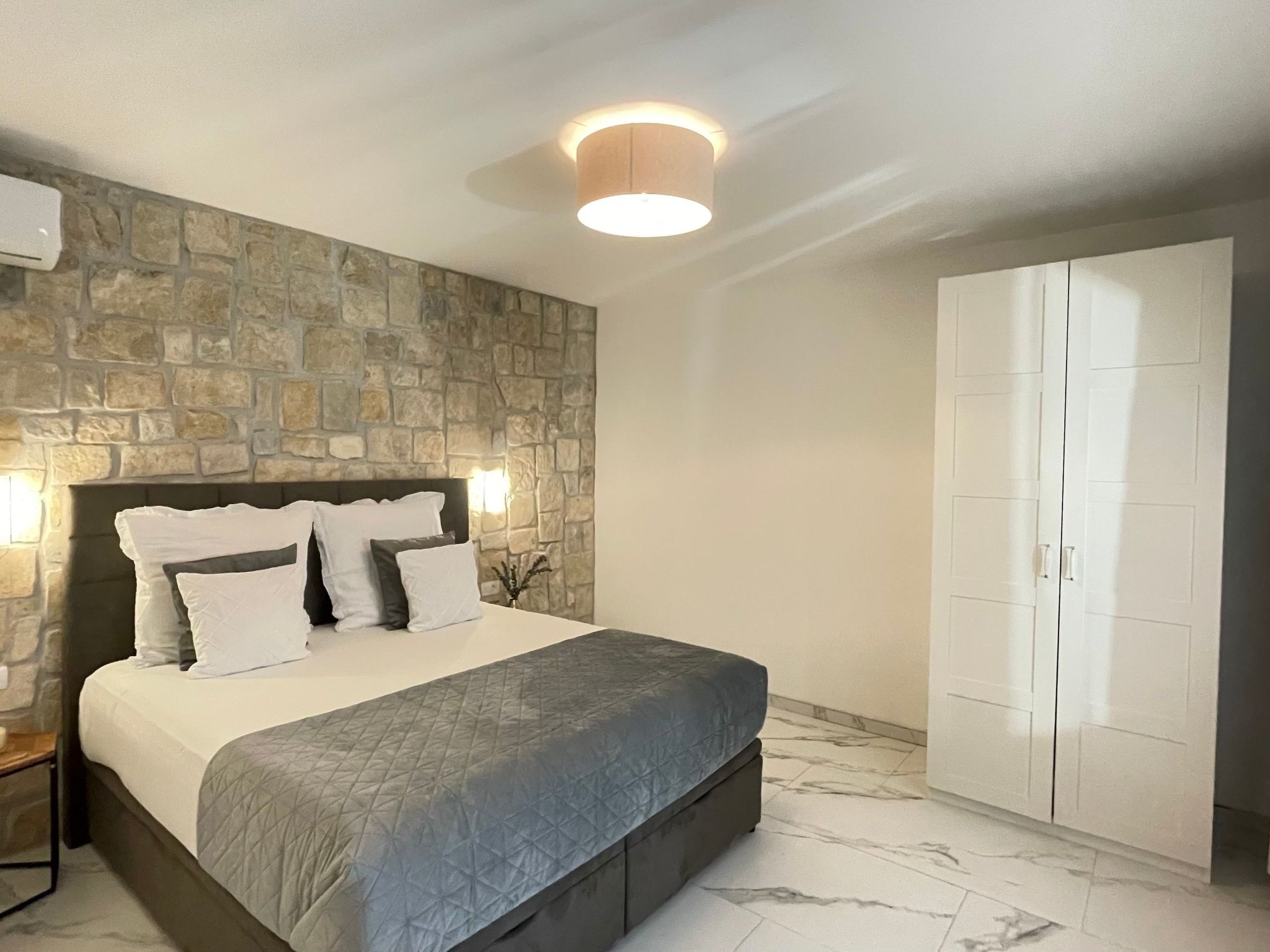 Stonehouse-Pag-Image-tags.info