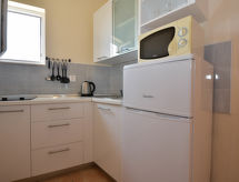 Appartement Melandura: Strand & zee op 130 meter in Pag, met zwembad - thumbnail 5
