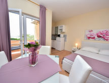 Appartement Melandura: Strand & zee op 130 meter in Pag, met zwembad - thumbnail 4