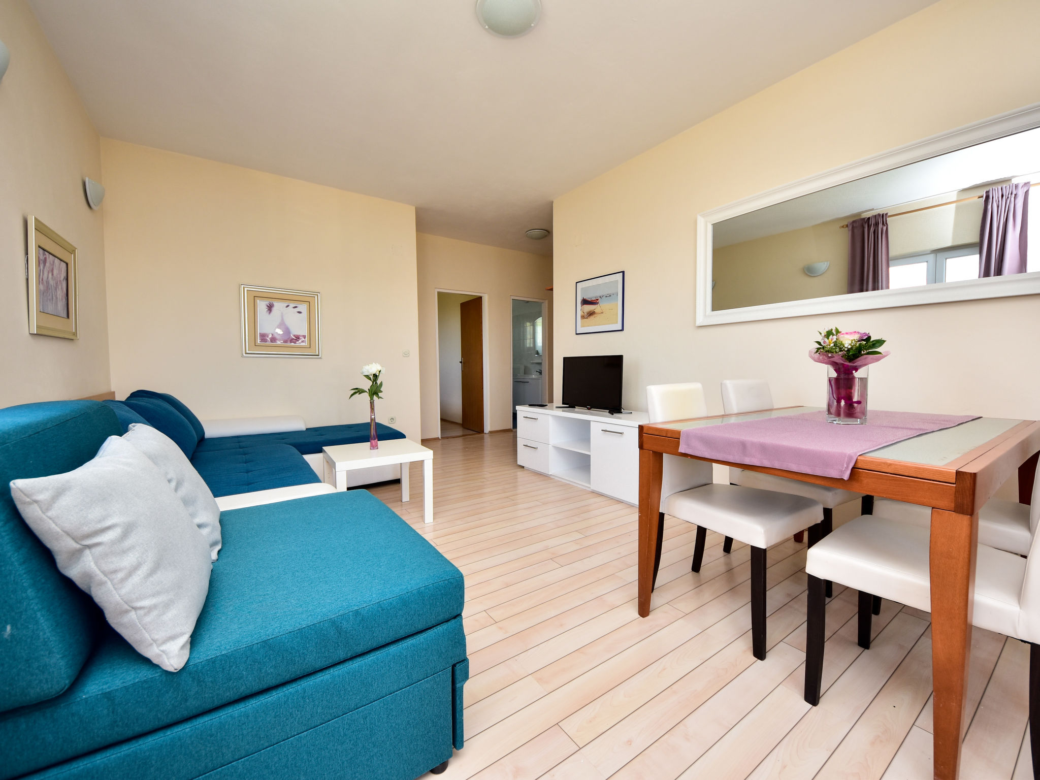 Appartement Melandura aan zee – Pag/Dinjiška, 130m van strand met zwembad - foto 8