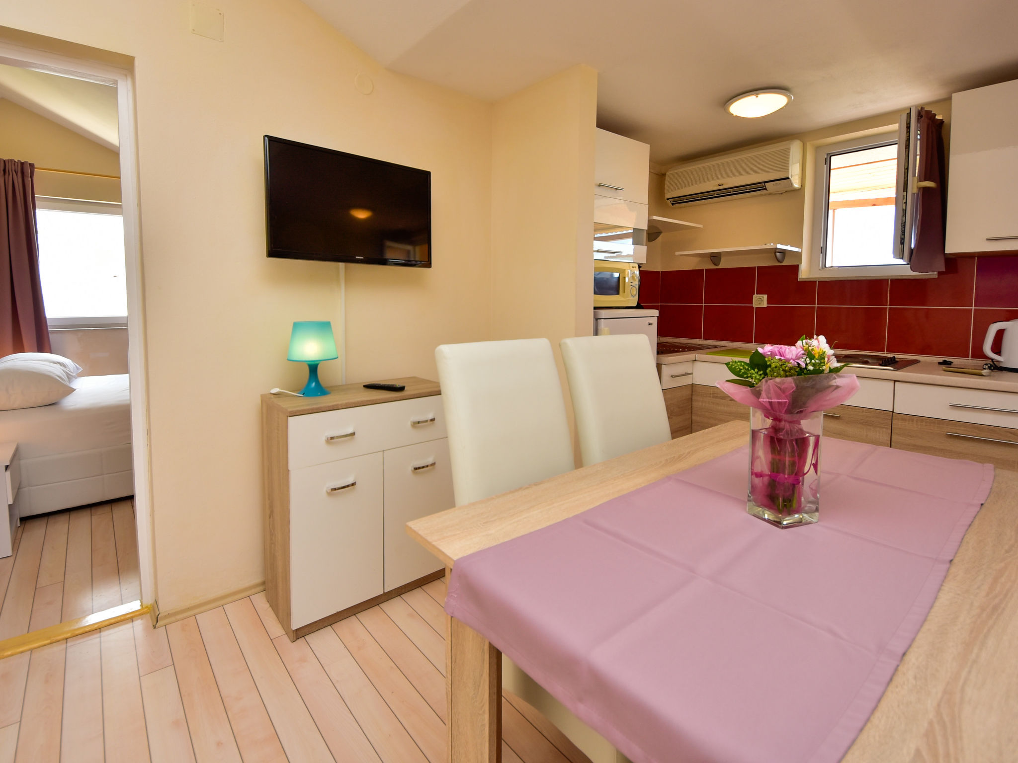 Appartement Melandura – Zon, zee en zwembad op 130 meter van het strand - foto 3