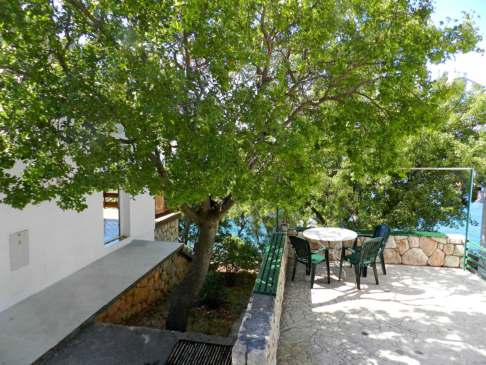 Appartement Renata: Zeezicht en strand op 10 meter in Starigrad-Paklenica - foto 22