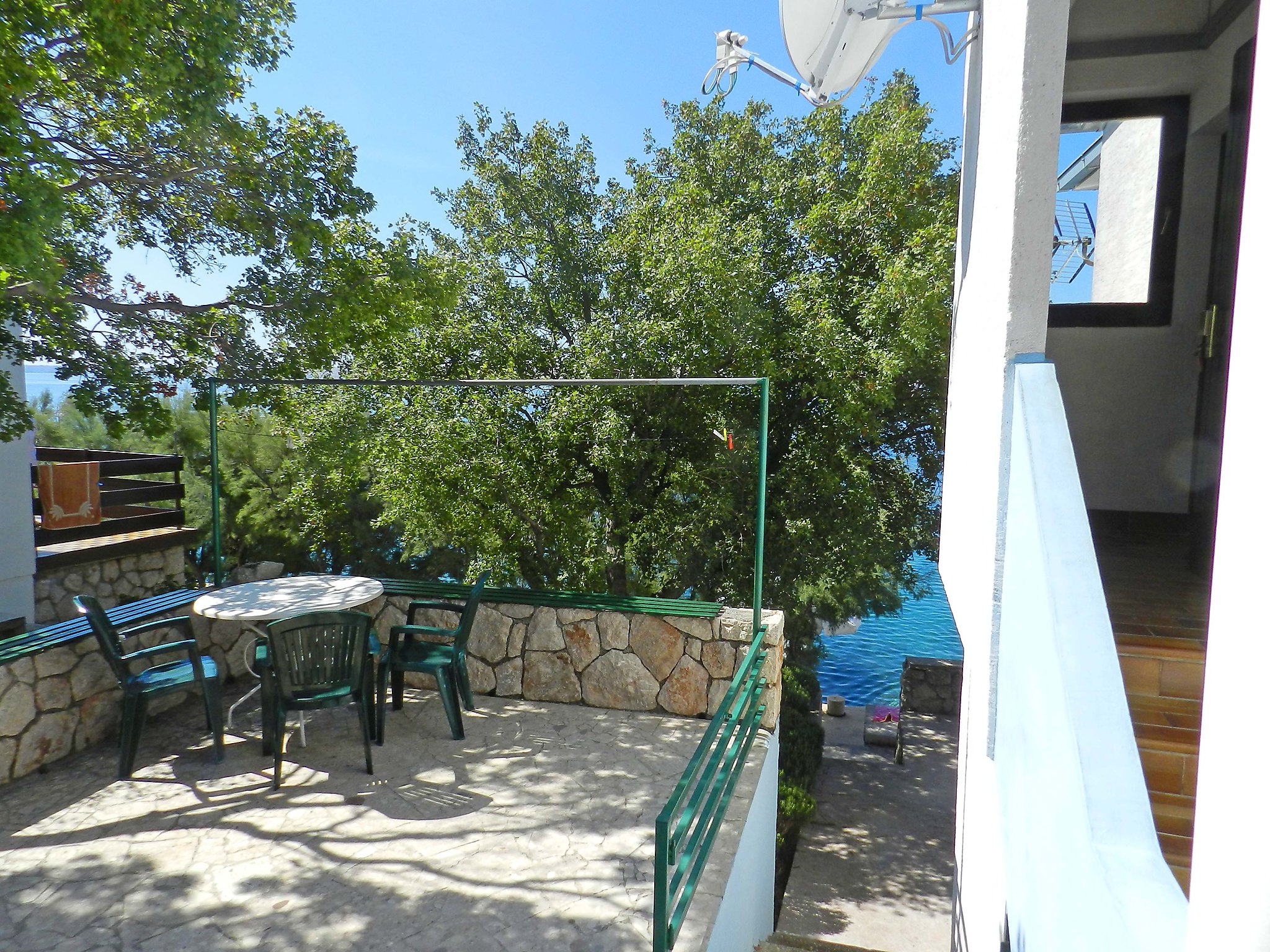 Appartement Renata: Zeezicht en strand op 10 meter in Starigrad-Paklenica - foto 28