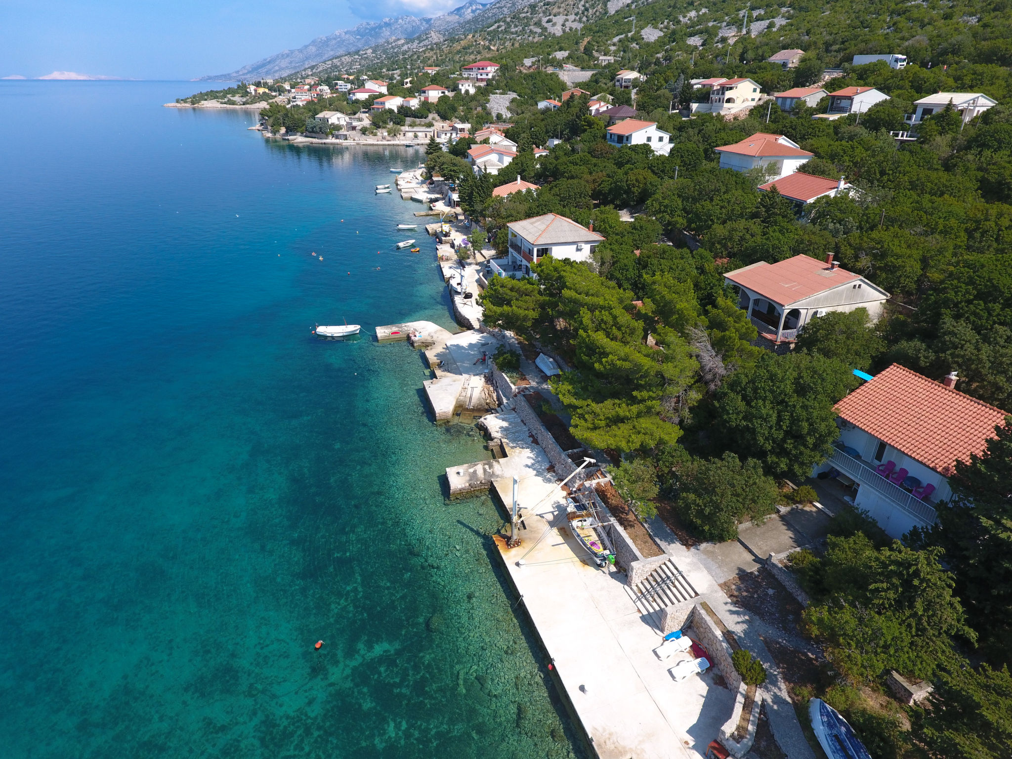 Appartement Renata: Zeezicht en strand op 10 meter in Starigrad-Paklenica - foto 16