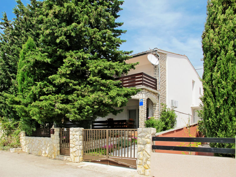 Casa de Vacaciones Zeljana (SRD332)