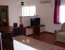 Vakantiehuis Starigrad direct aan zee met panoramisch uitzicht voor 5 personen - thumbnail 4