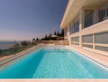 Villa Mara Ondo: Moderne vrijstaande villa aan zee in Starigrad-Paklenica - thumbnail 1