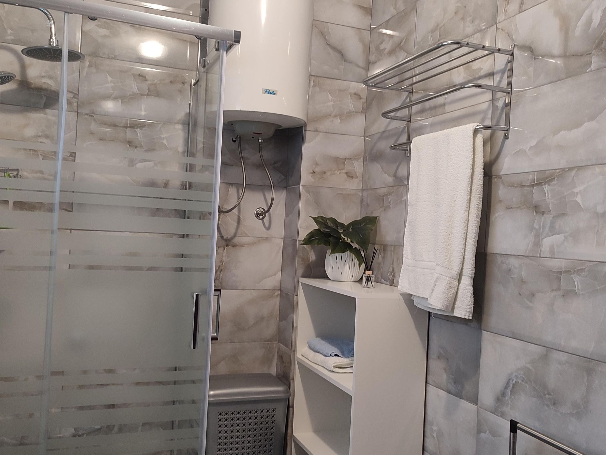 Mit Meerblick-Binnen