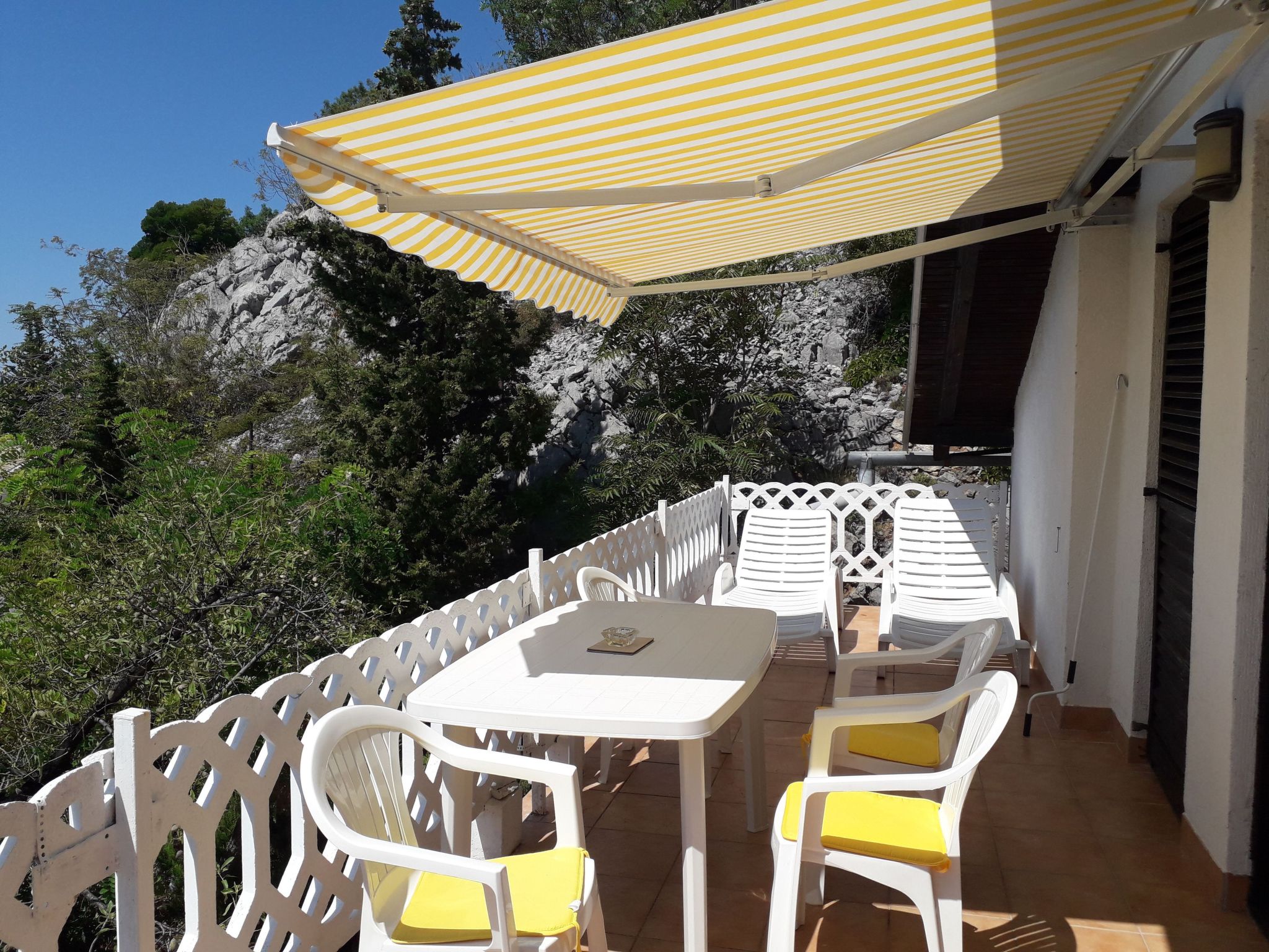 Mit Meerblick-Binnen