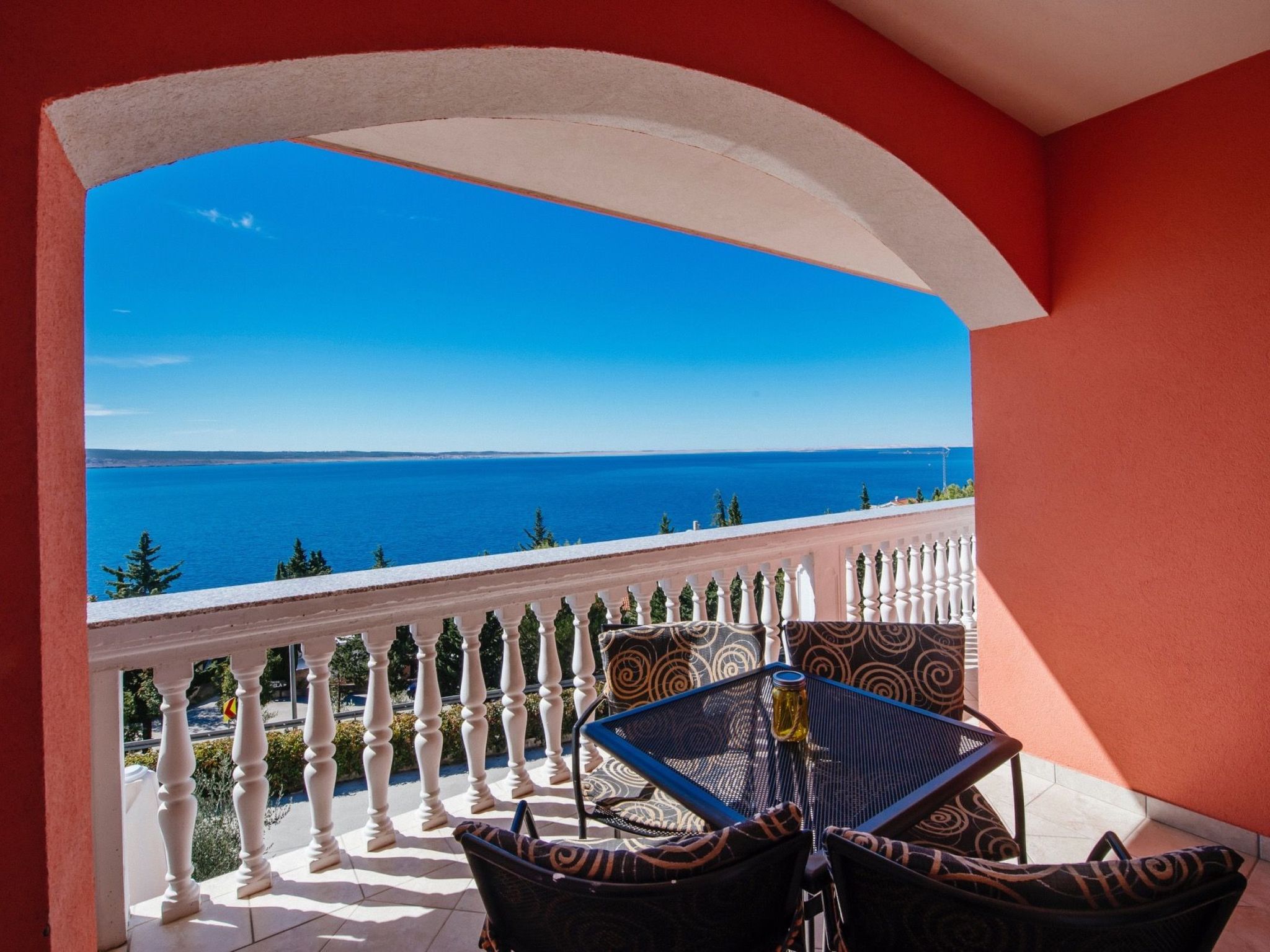 Gemütliche Wohnung mit Meerblick vom Balkon aus
