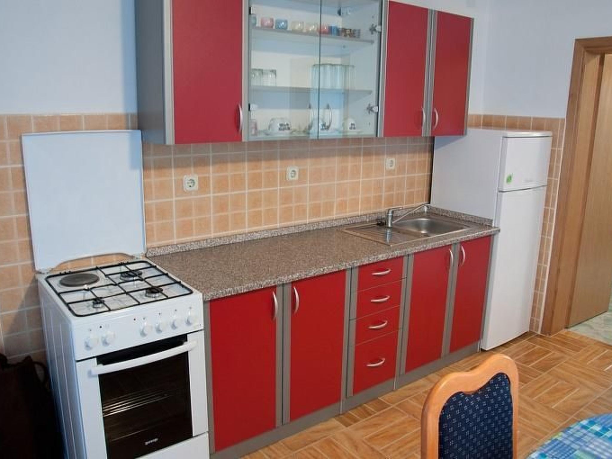 Mit Balkon für vier Personen-Image-tags.info