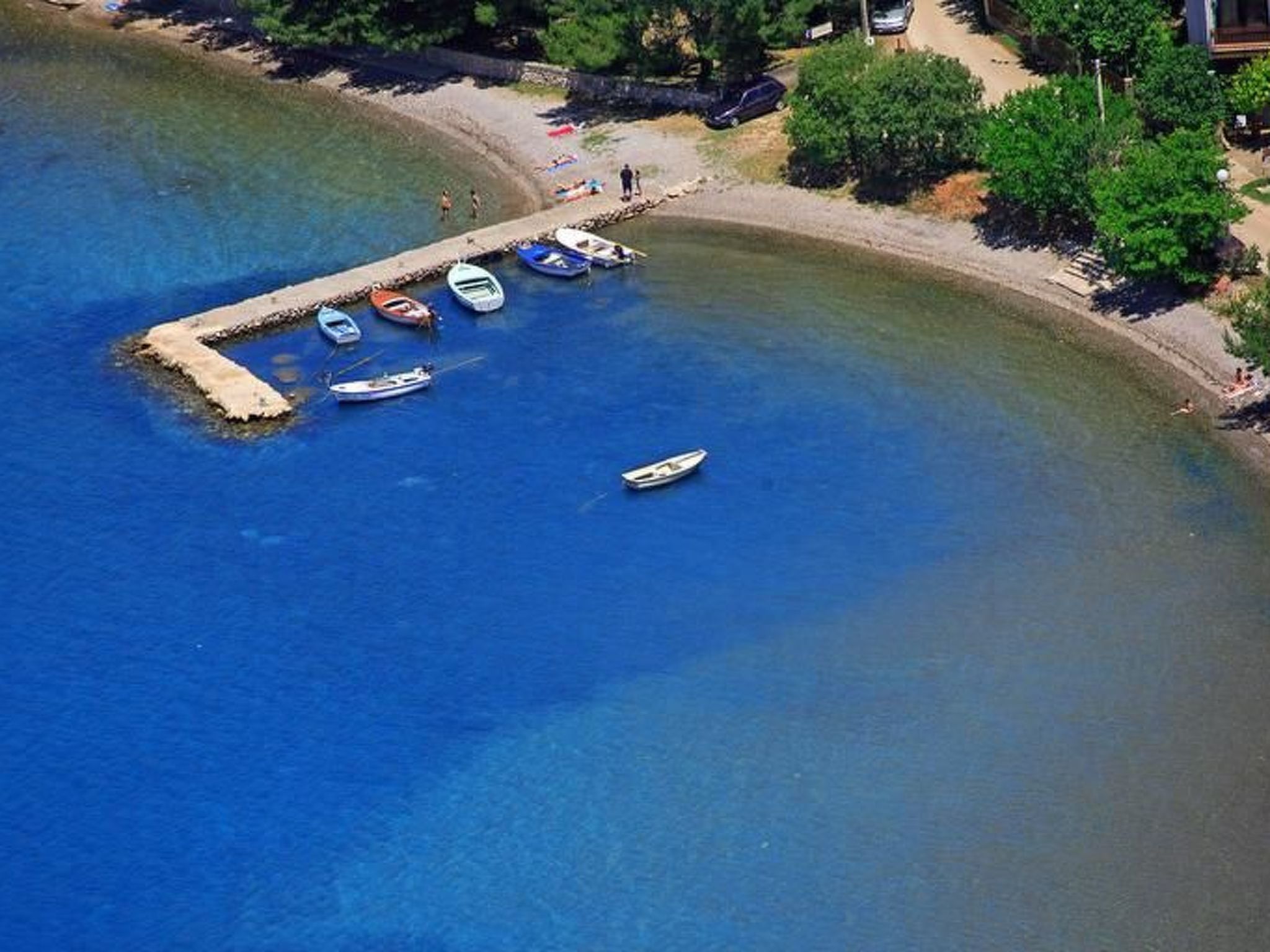 Mit Balkon für vier Personen-Image-tags.info