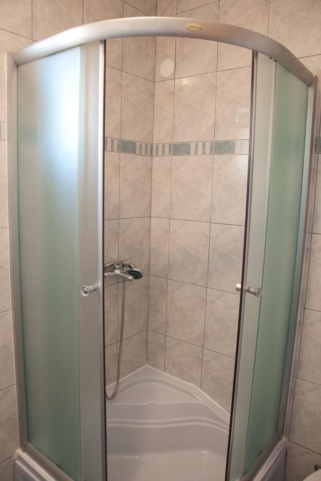 Mit Balkon für vier Personen-Image-tags.info