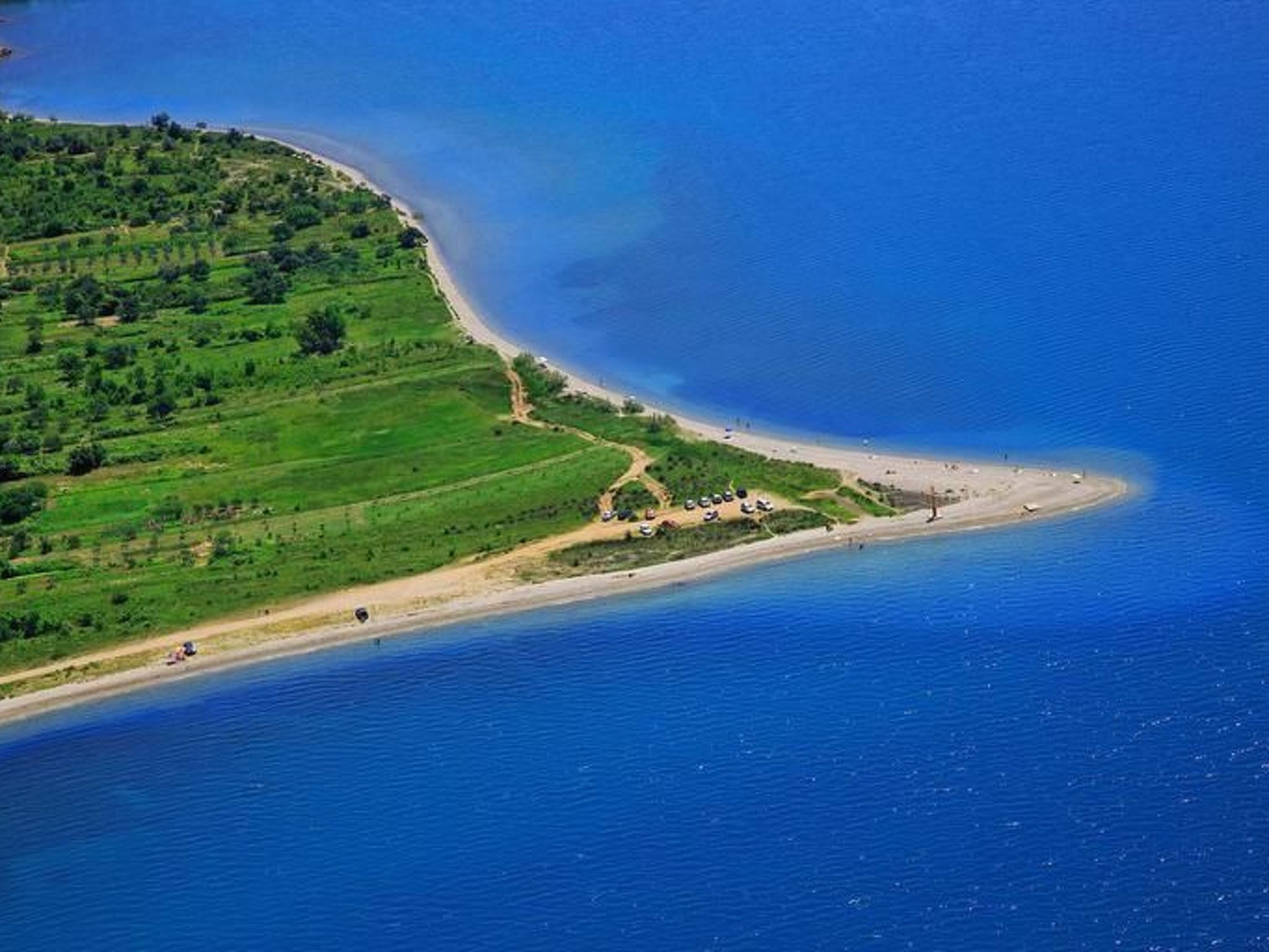 Mit Balkon für vier Personen-Image-tags.info