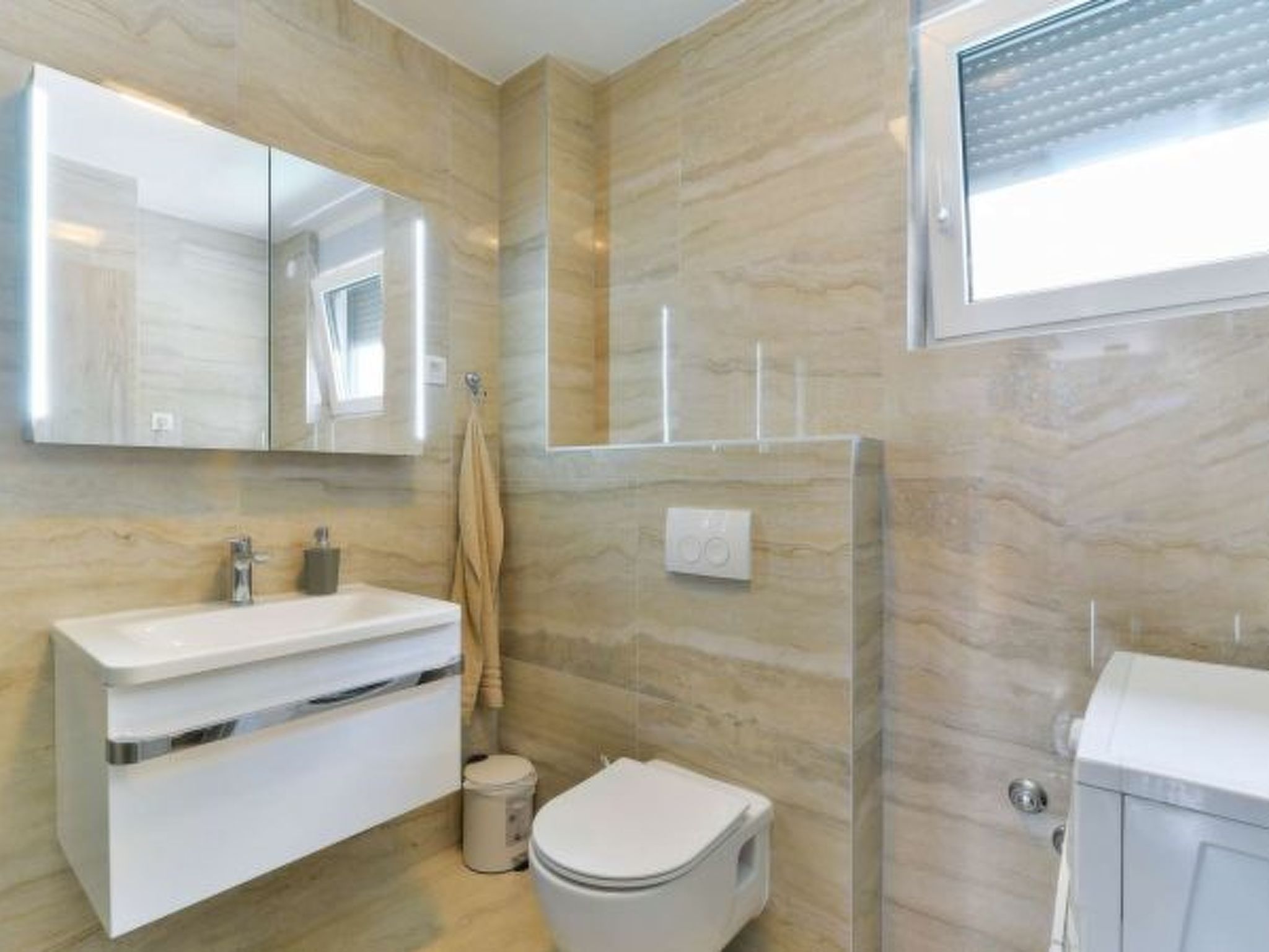 Modern Villa Futura with pool - Image-tags.info