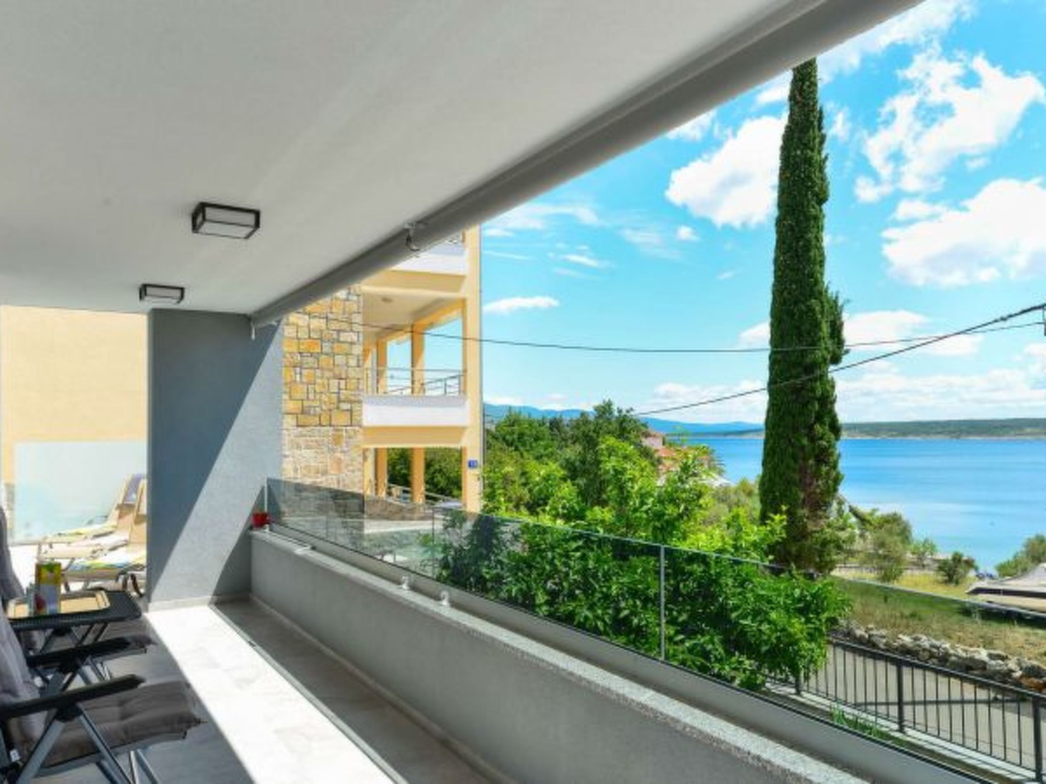 Modern Villa Futura with pool - Image-tags.info