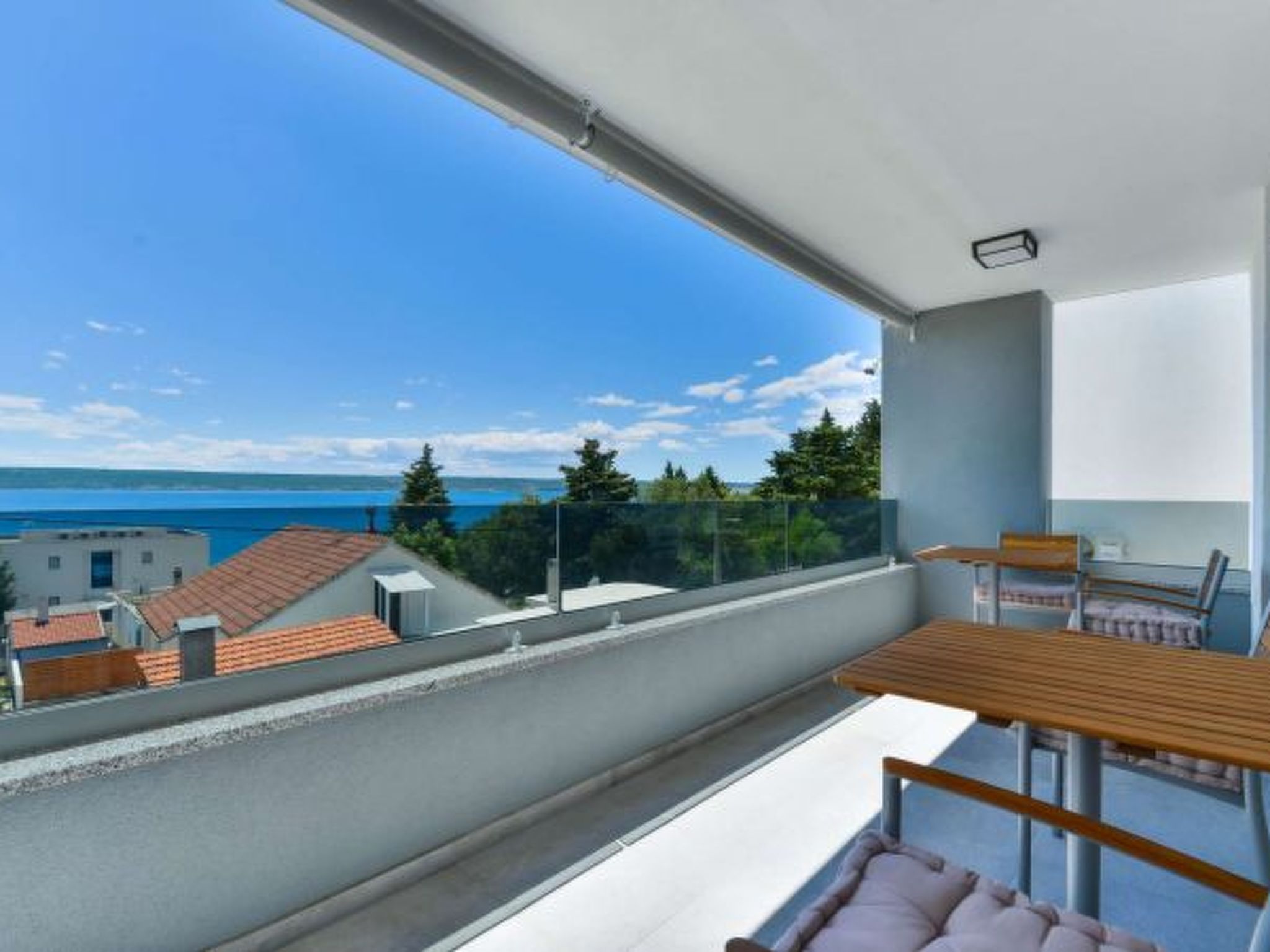 Modern Villa Futura with pool - Image-tags.info