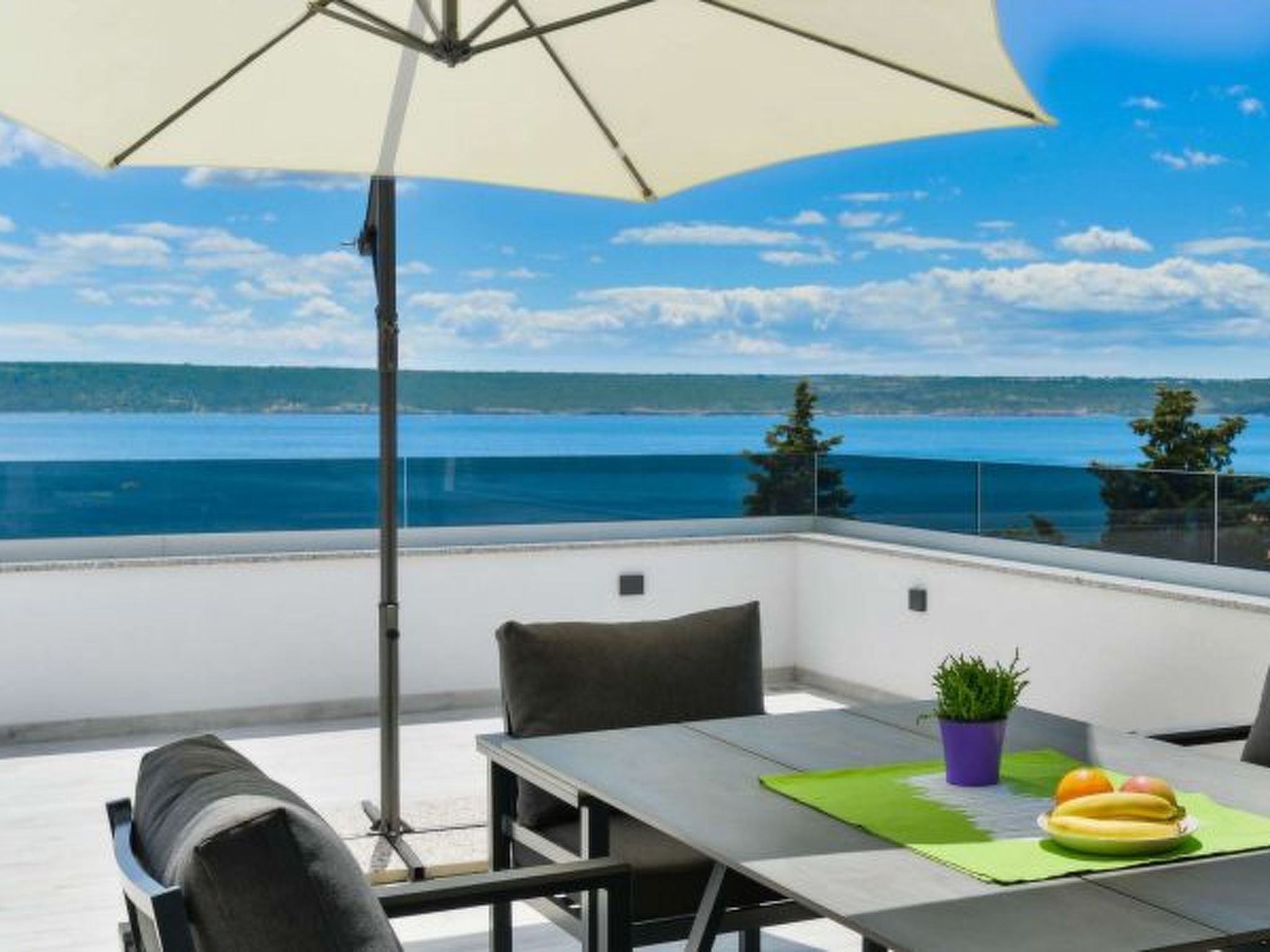 Modern Villa Futura with pool - Image-tags.info