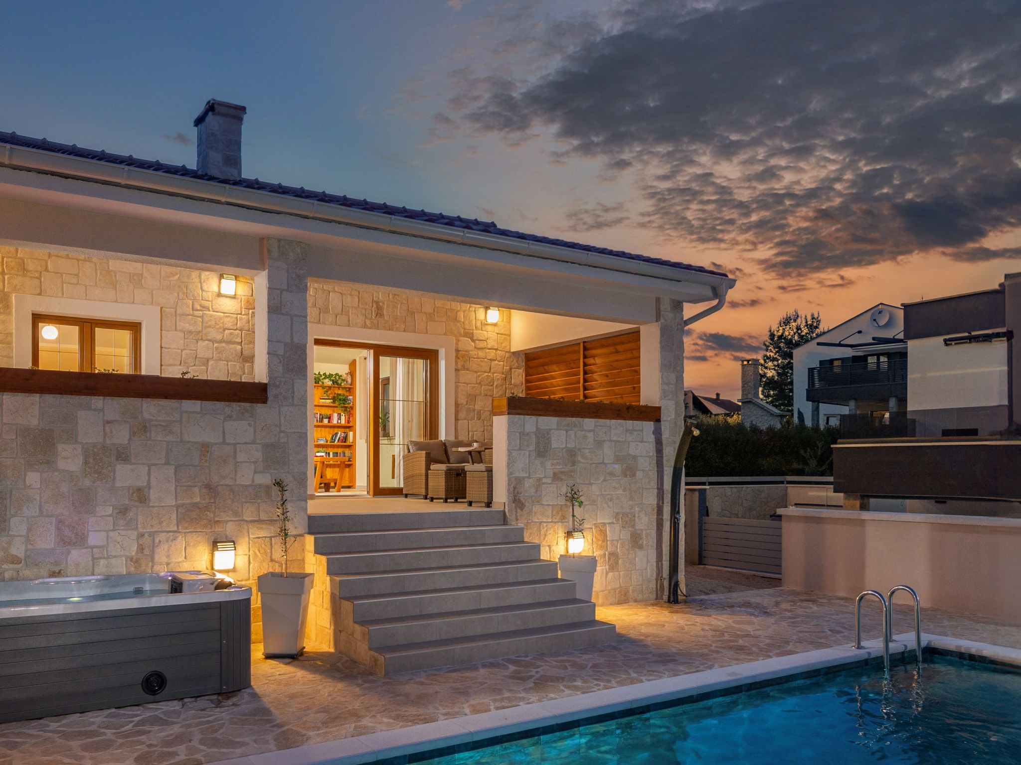 In Pridraga mit Privatem Pool - Dedans