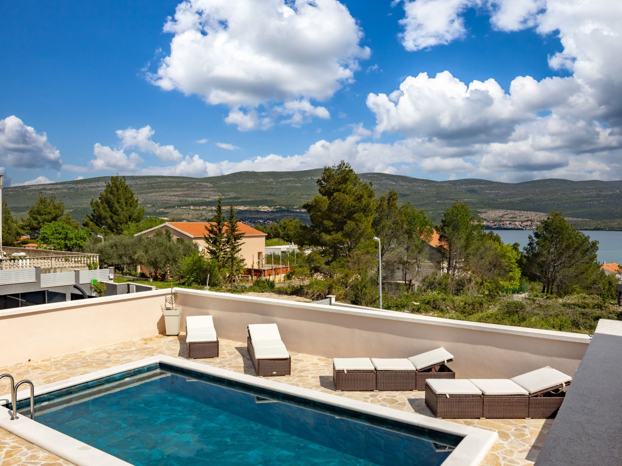 In Pridraga mit Privatem Pool - Dedans