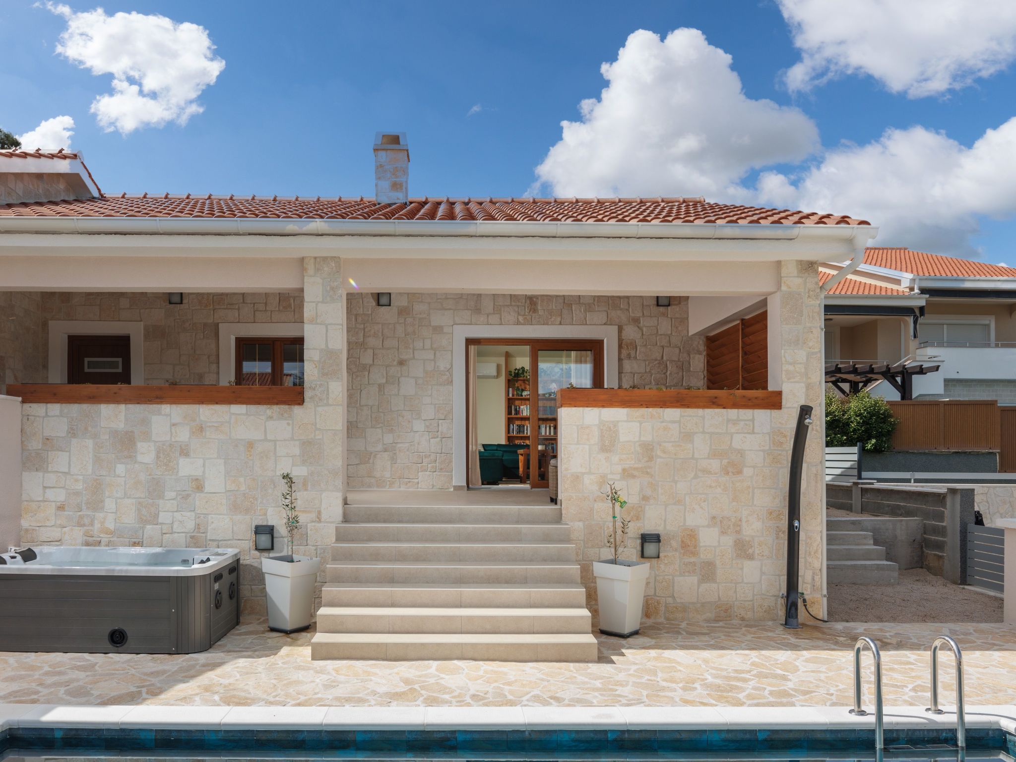 In Pridraga mit Privatem Pool - Dedans