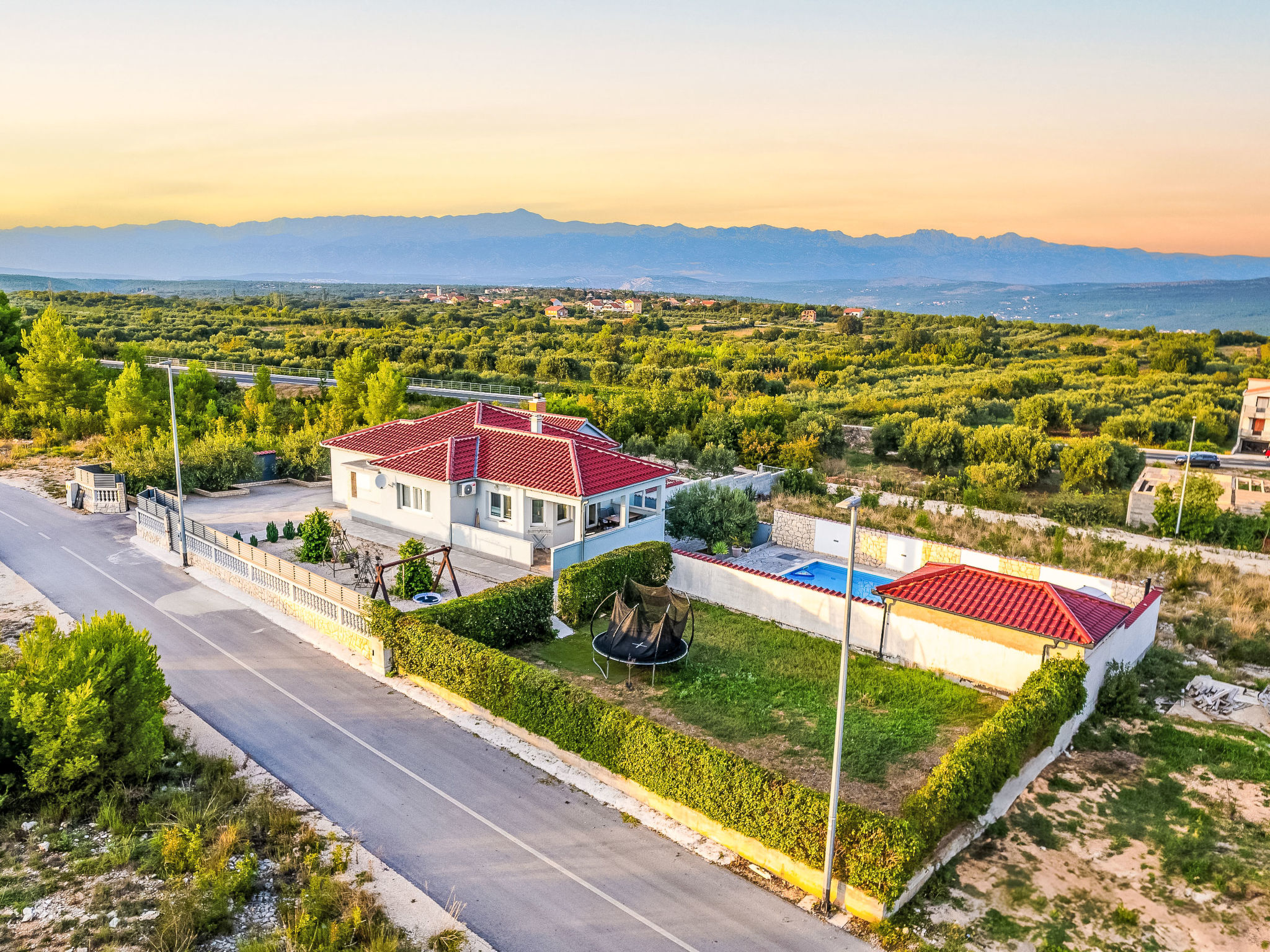 Vakantiehuis met privé zwembad in Pridraga (Kroatië) voor 8 personen