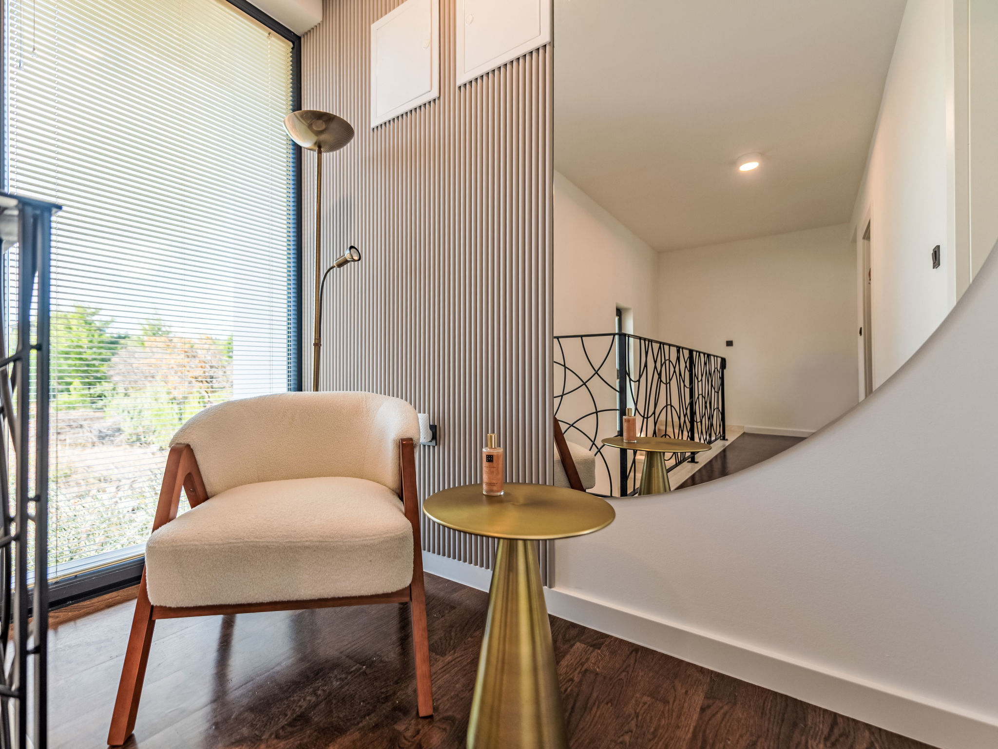 Villa with heated pool - Binnen
