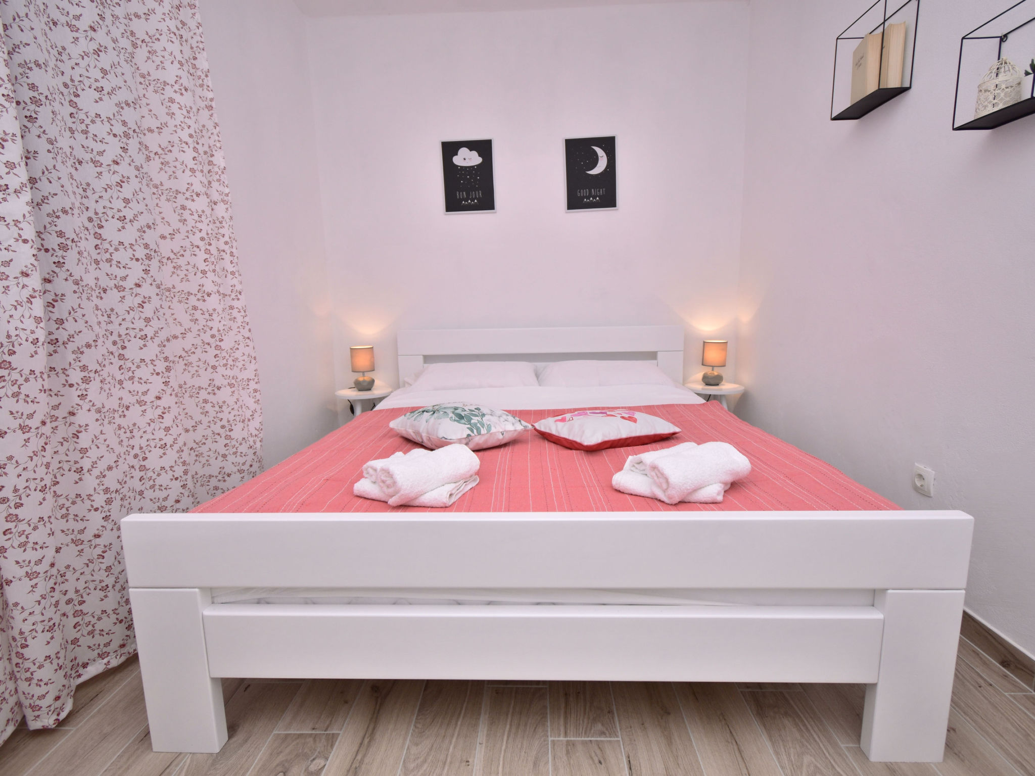 Holiday Home Dinko with pool - Binnen