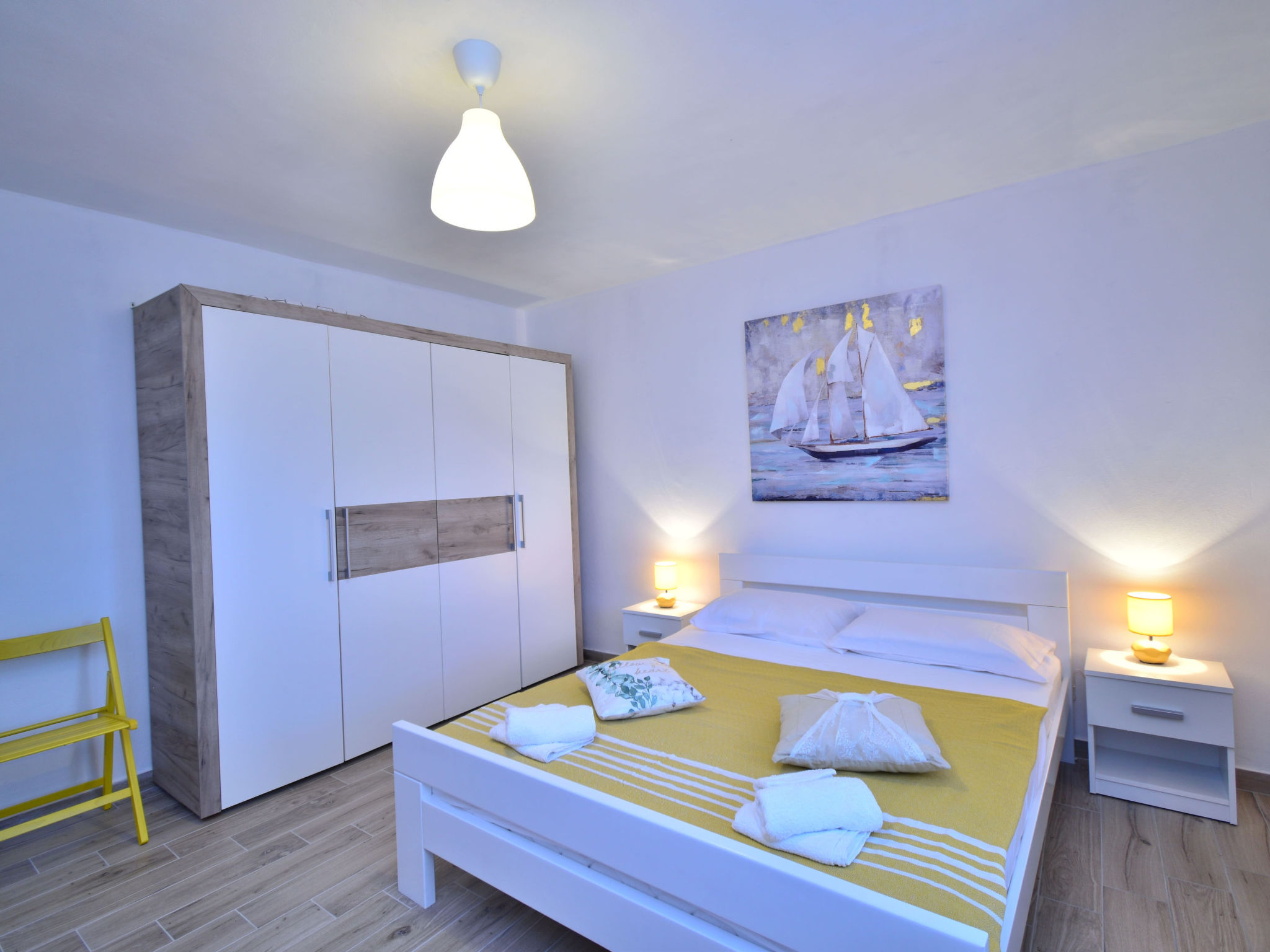 Holiday Home Dinko with pool - Binnen