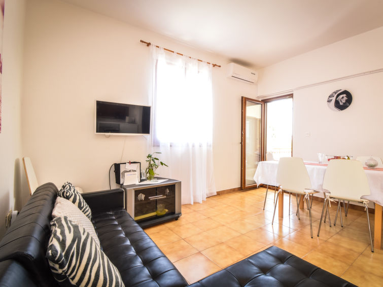 Search and Stay destination Rovanjska, Zadarska županija - Croatia from AU$ 158. Marija