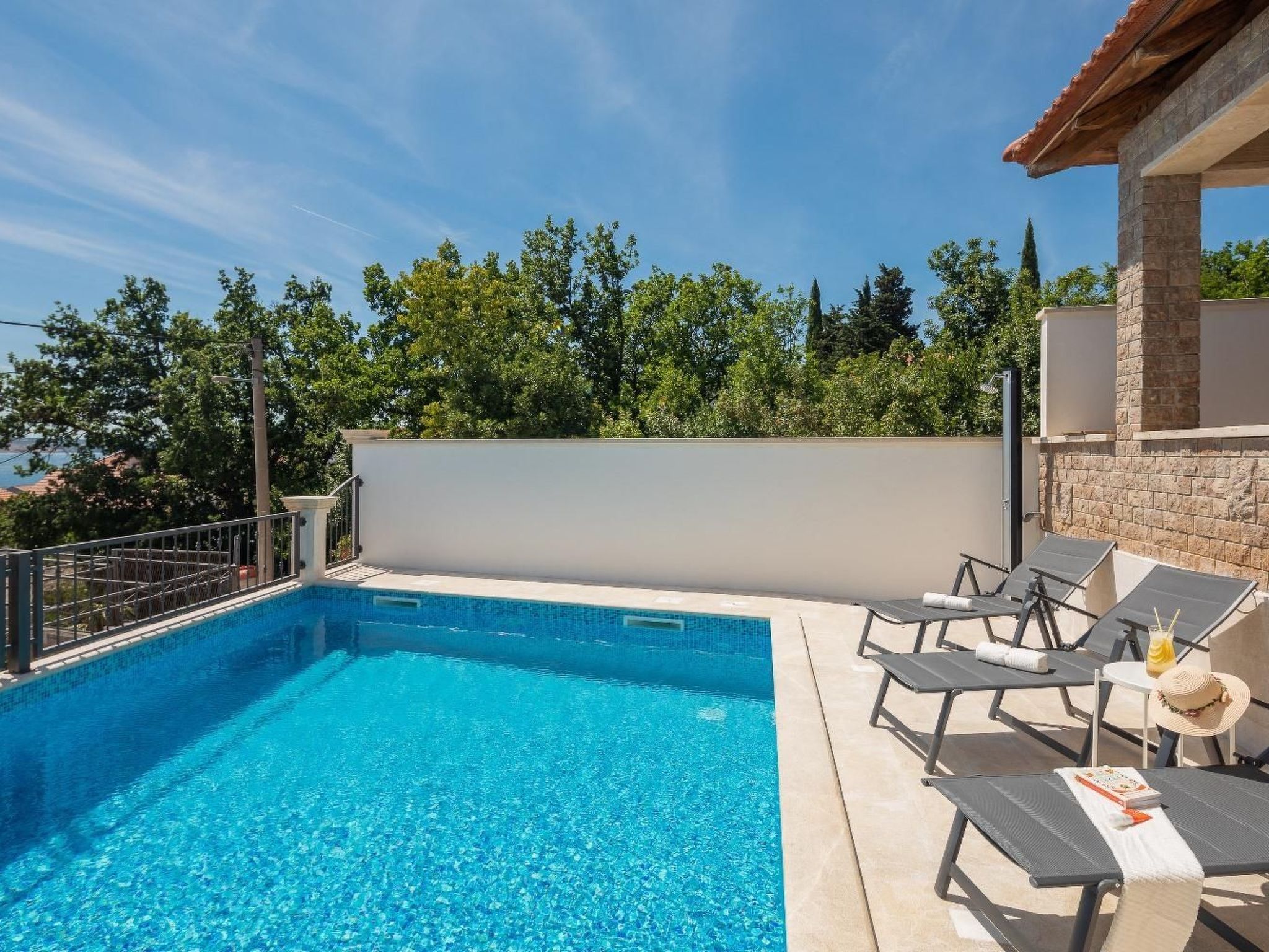 Rustikale Ferienvilla Pomalo-Inside