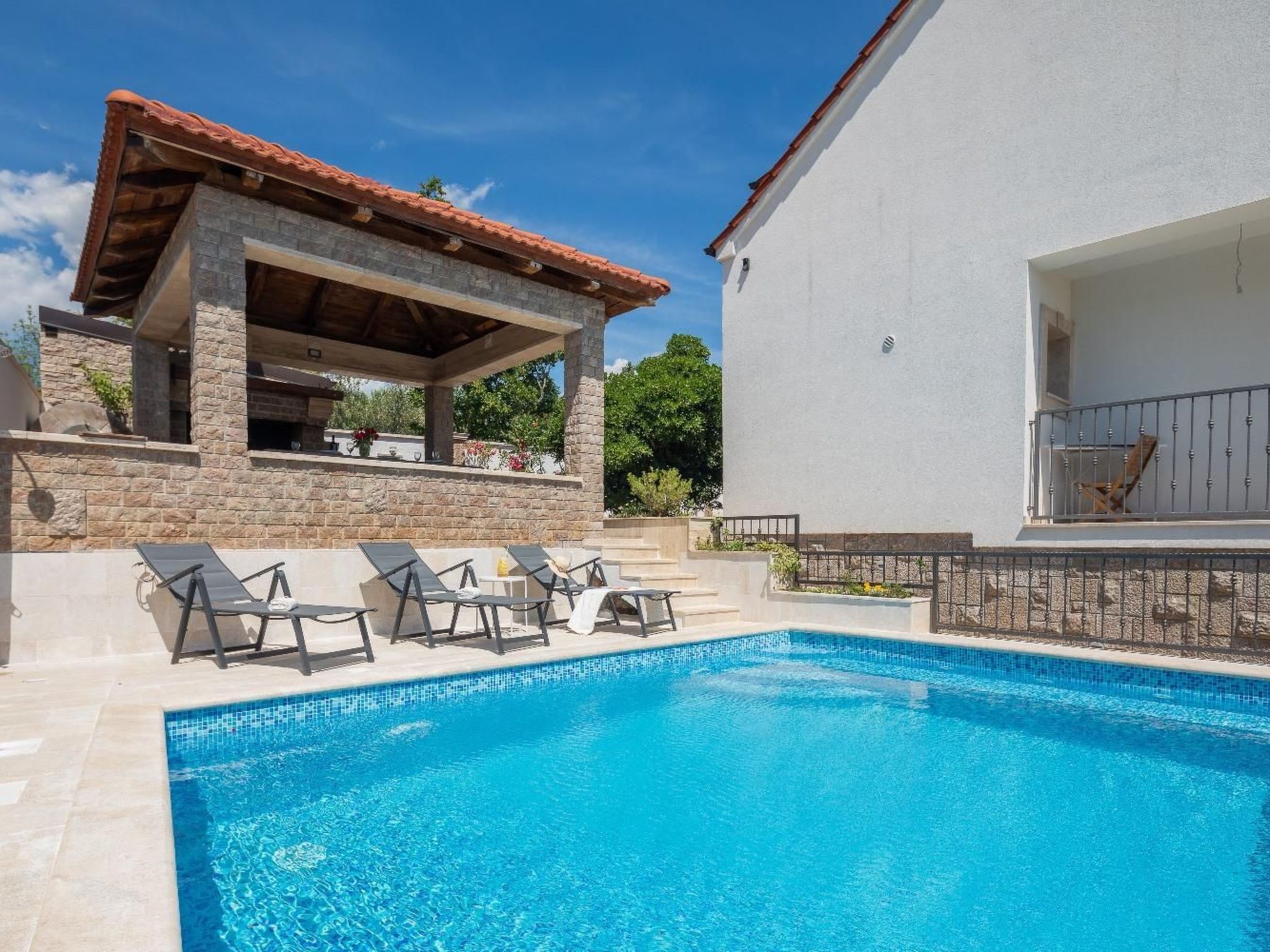 Rustikale Ferienvilla Pomalo-Inside