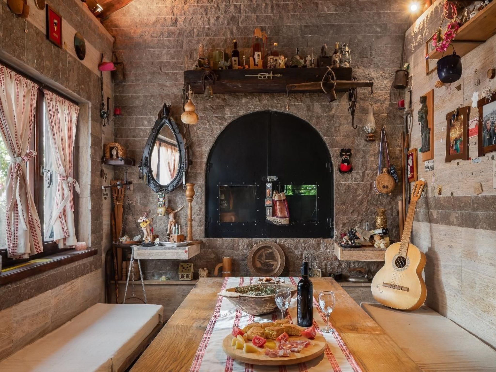 Rustikale Ferienvilla Pomalo-Inside